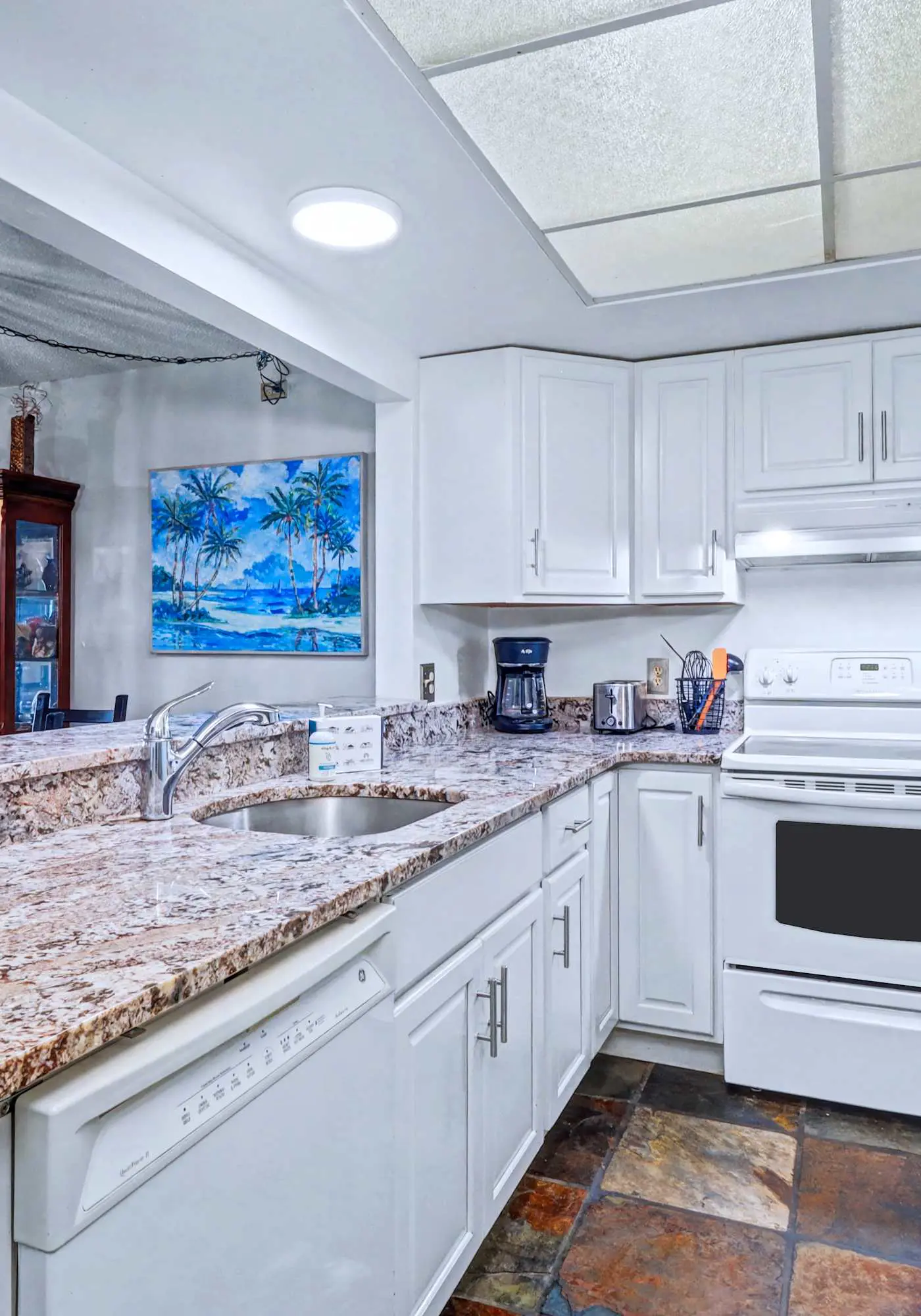 Waterfront condo with pool hot tub tennis and beach access