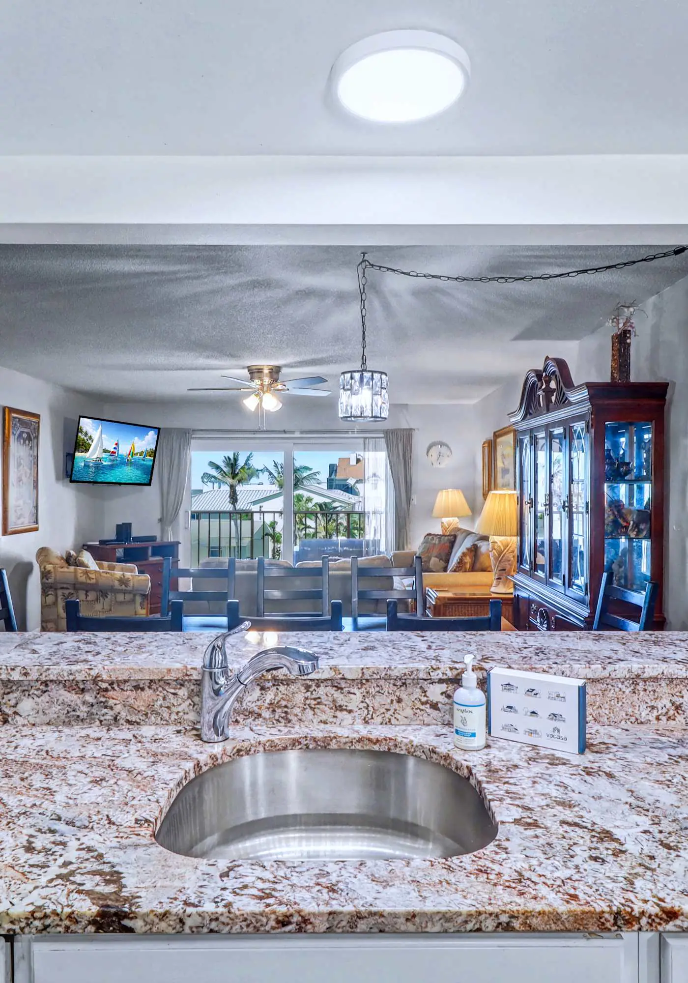 Waterfront condo with pool hot tub tennis and beach access