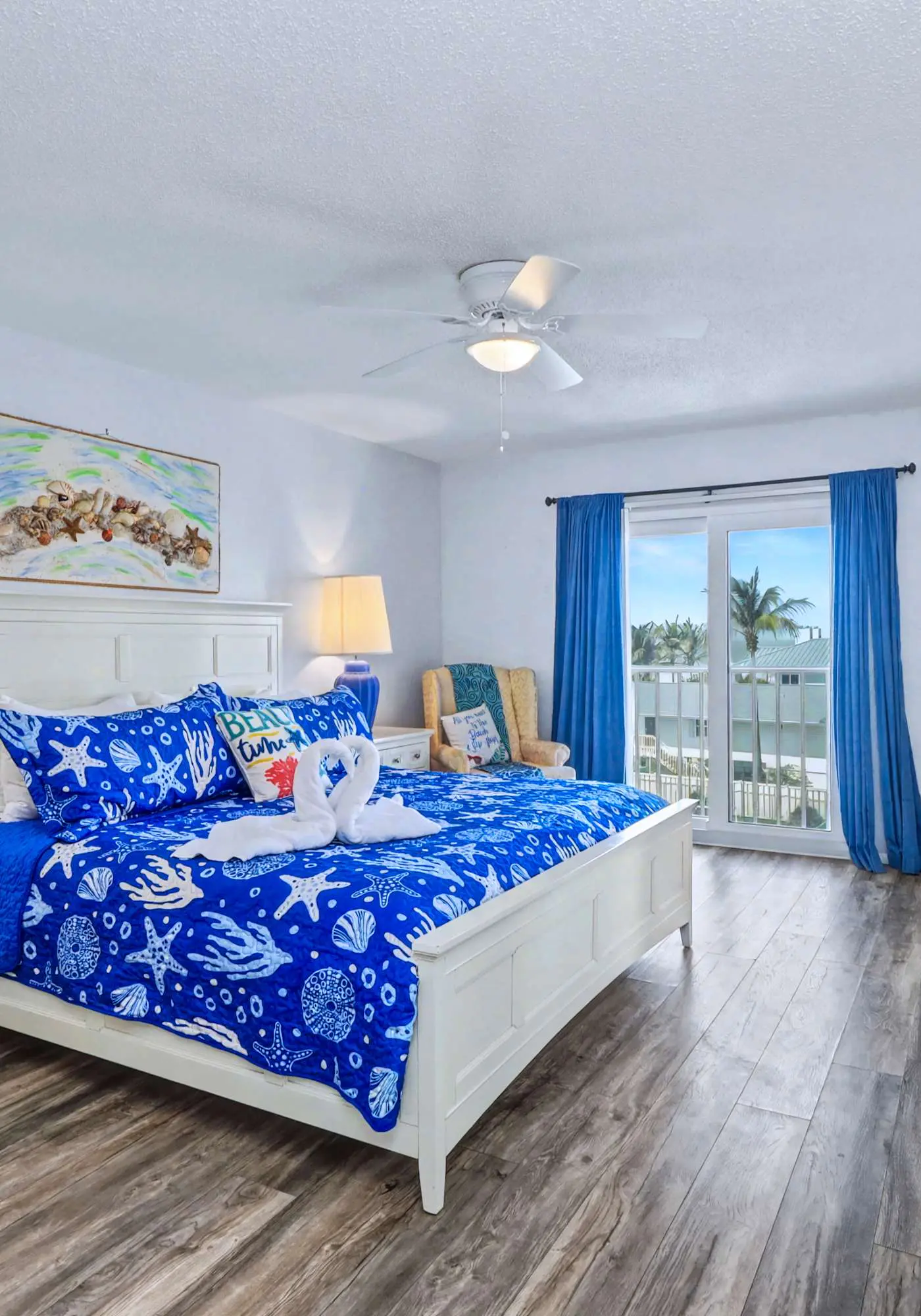 Waterfront condo with pool hot tub tennis and beach access