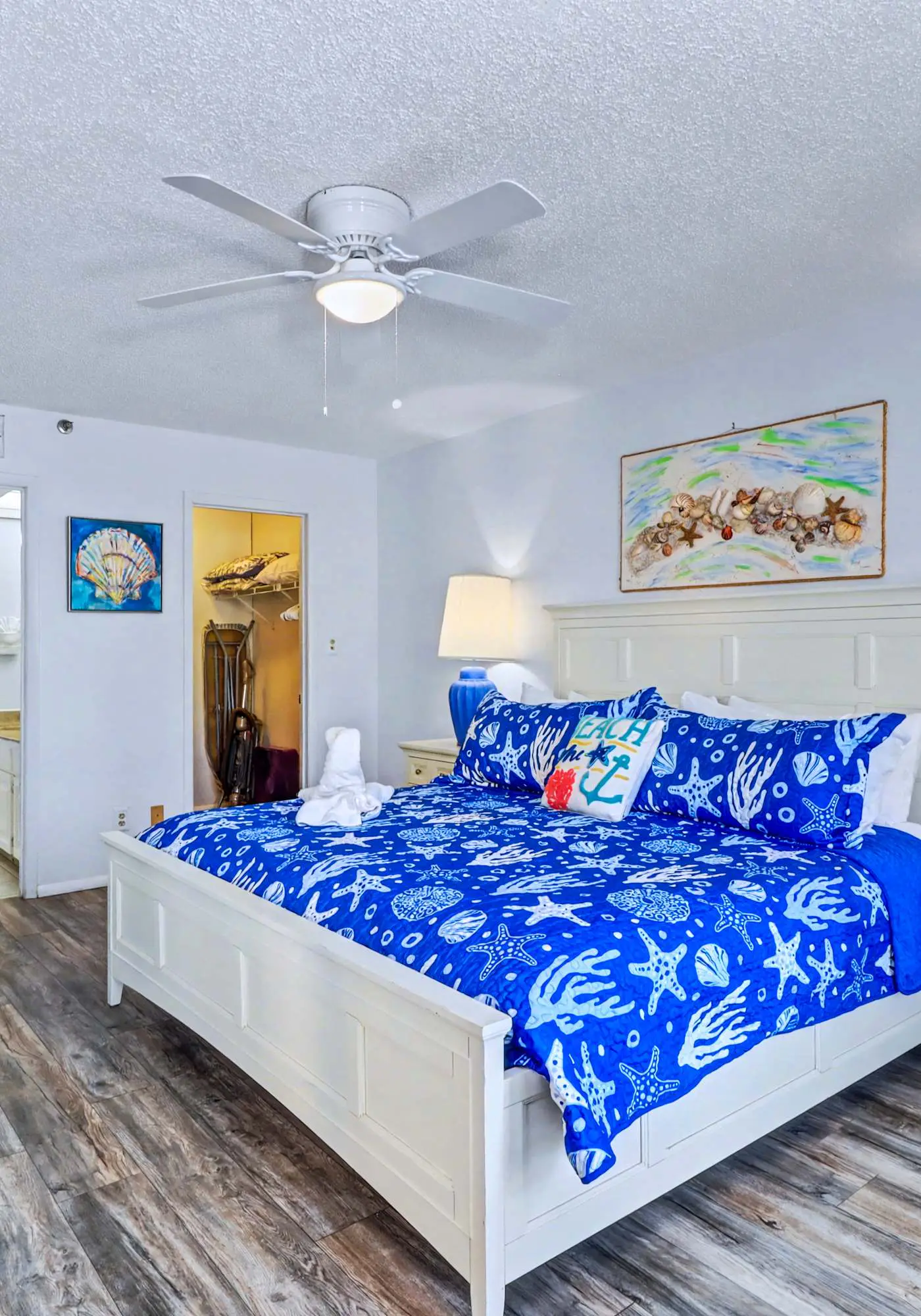 Waterfront condo with pool hot tub tennis and beach access