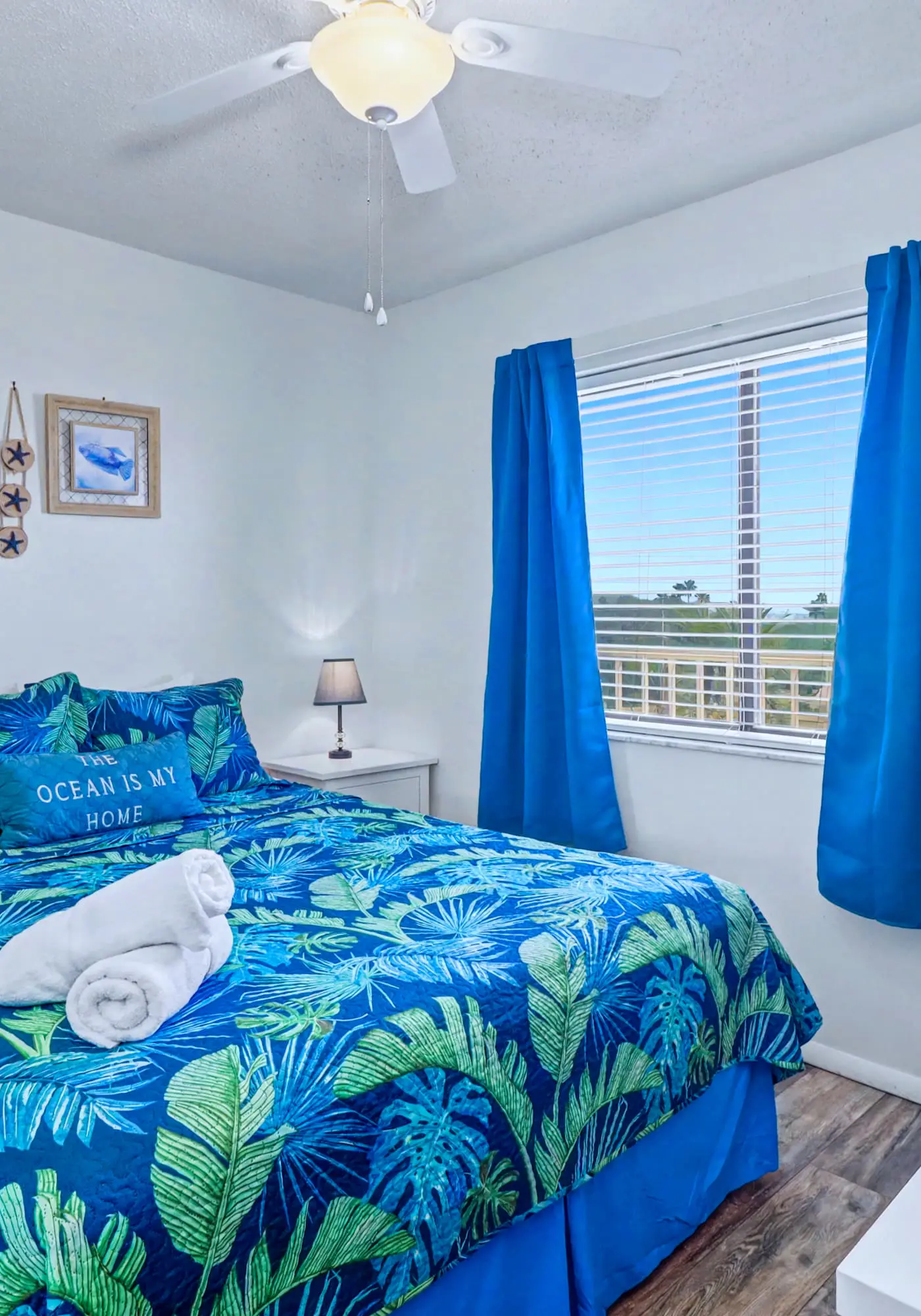 Waterfront condo with pool hot tub tennis and beach access