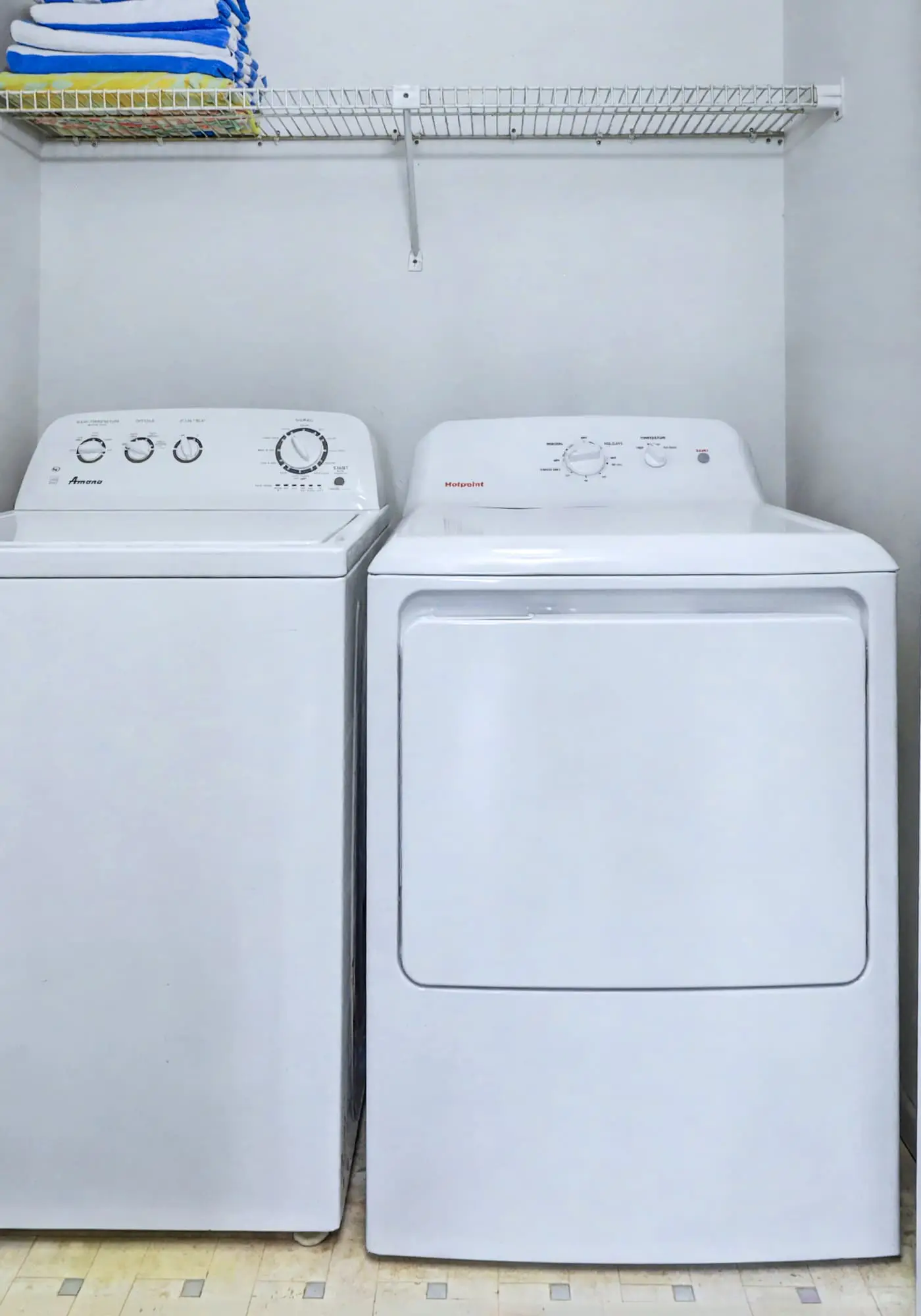 Waterfront condo with pool hot tub tennis and beach access