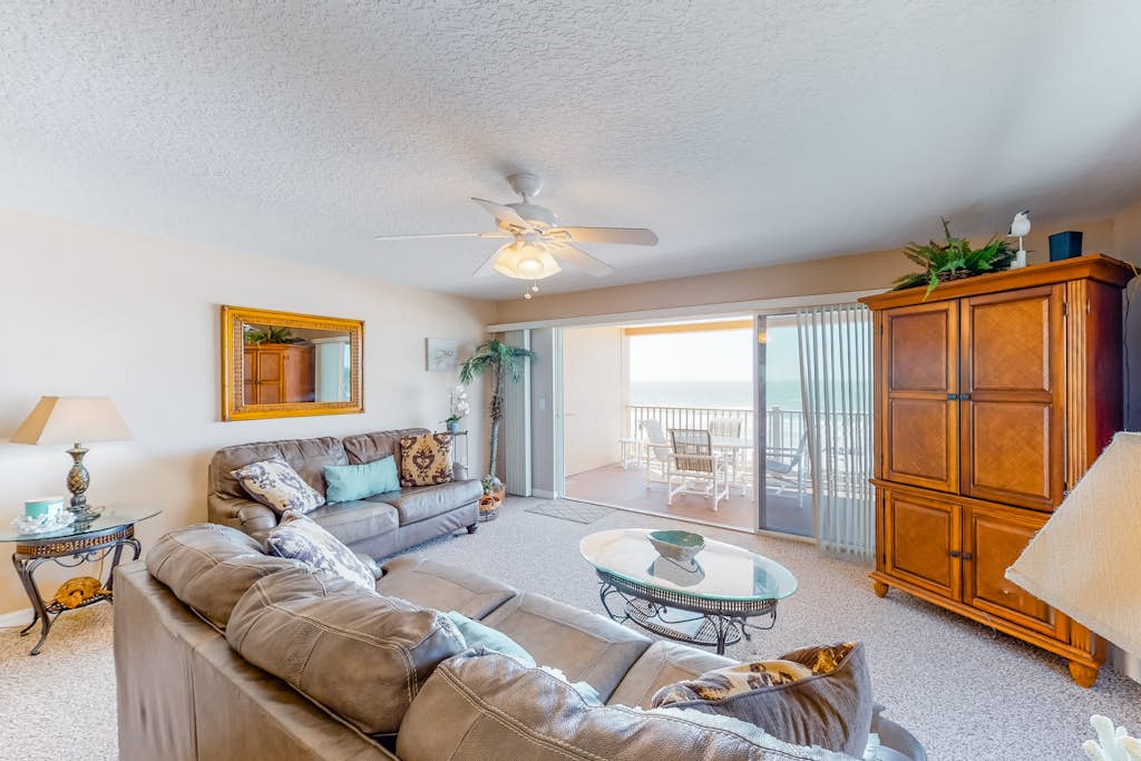 Beautiful oceanfront condo on the beach with pool and WiFi walk to restaurants