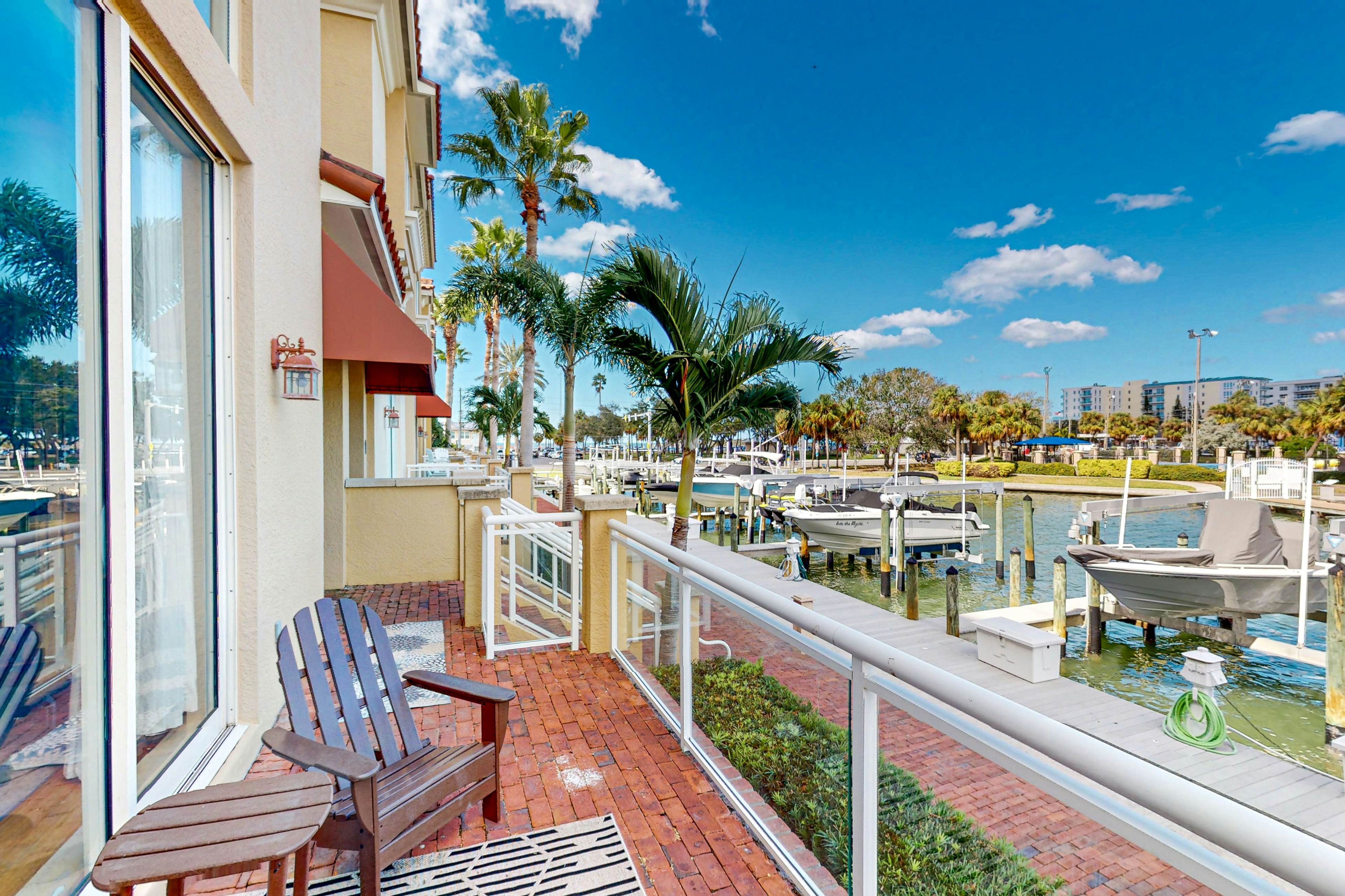 Pet Friendly home with lovely bay views, pool & spa on-site, marina