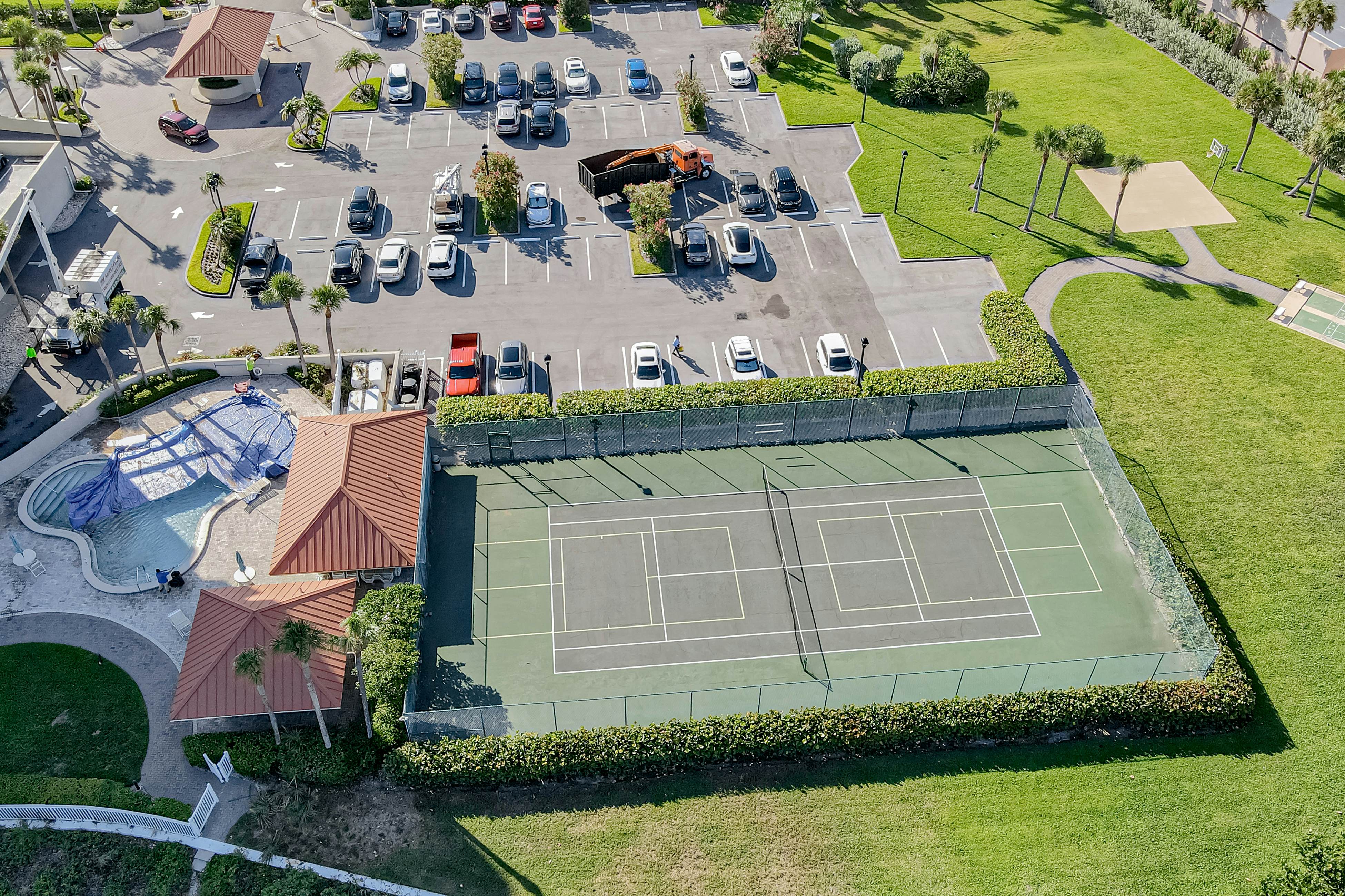 Lighthouse Towers #206 | Condo on Gulf of Mexico with pool, beach access, tennis