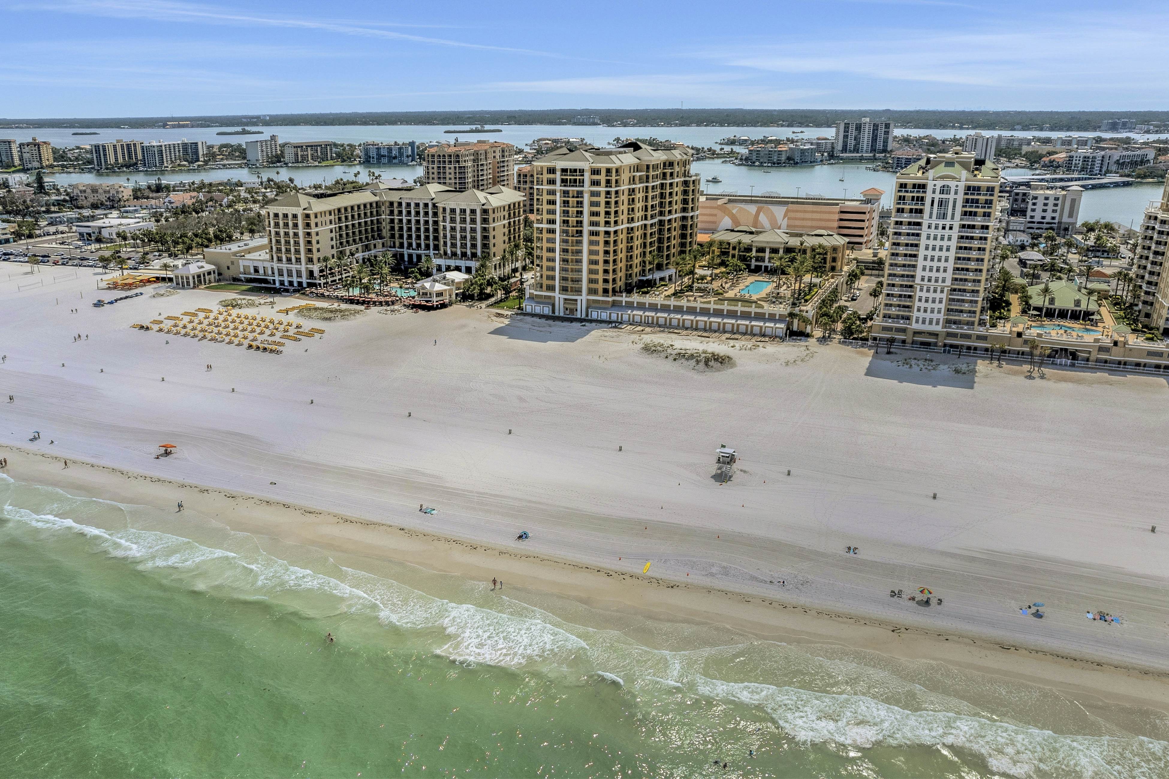 Stunning Gulf front views in full luxury Sandpearl Residences with pool, spa, WD
