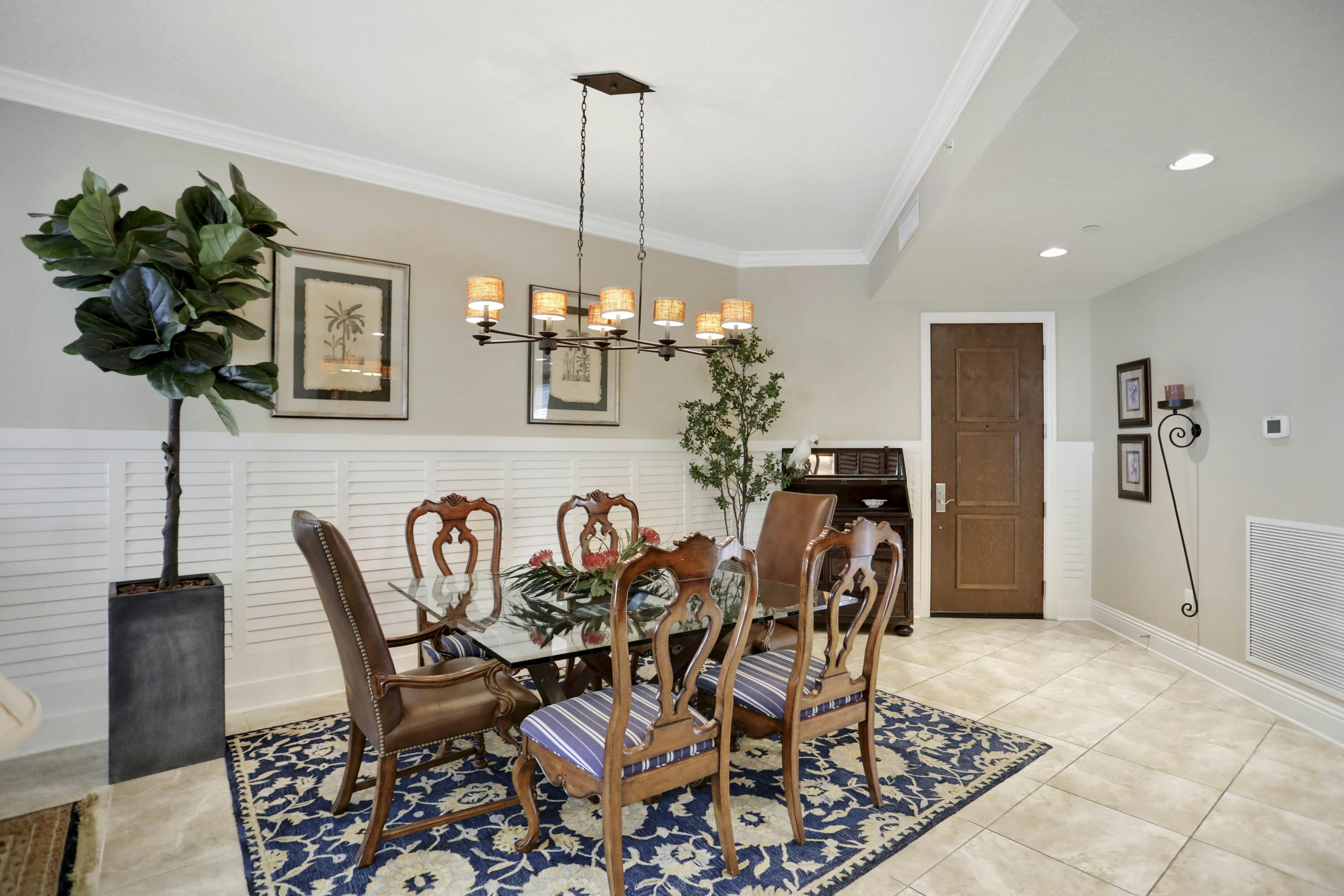 Stunning Gulf front views in full luxury Sandpearl Residences with pool, spa, WD