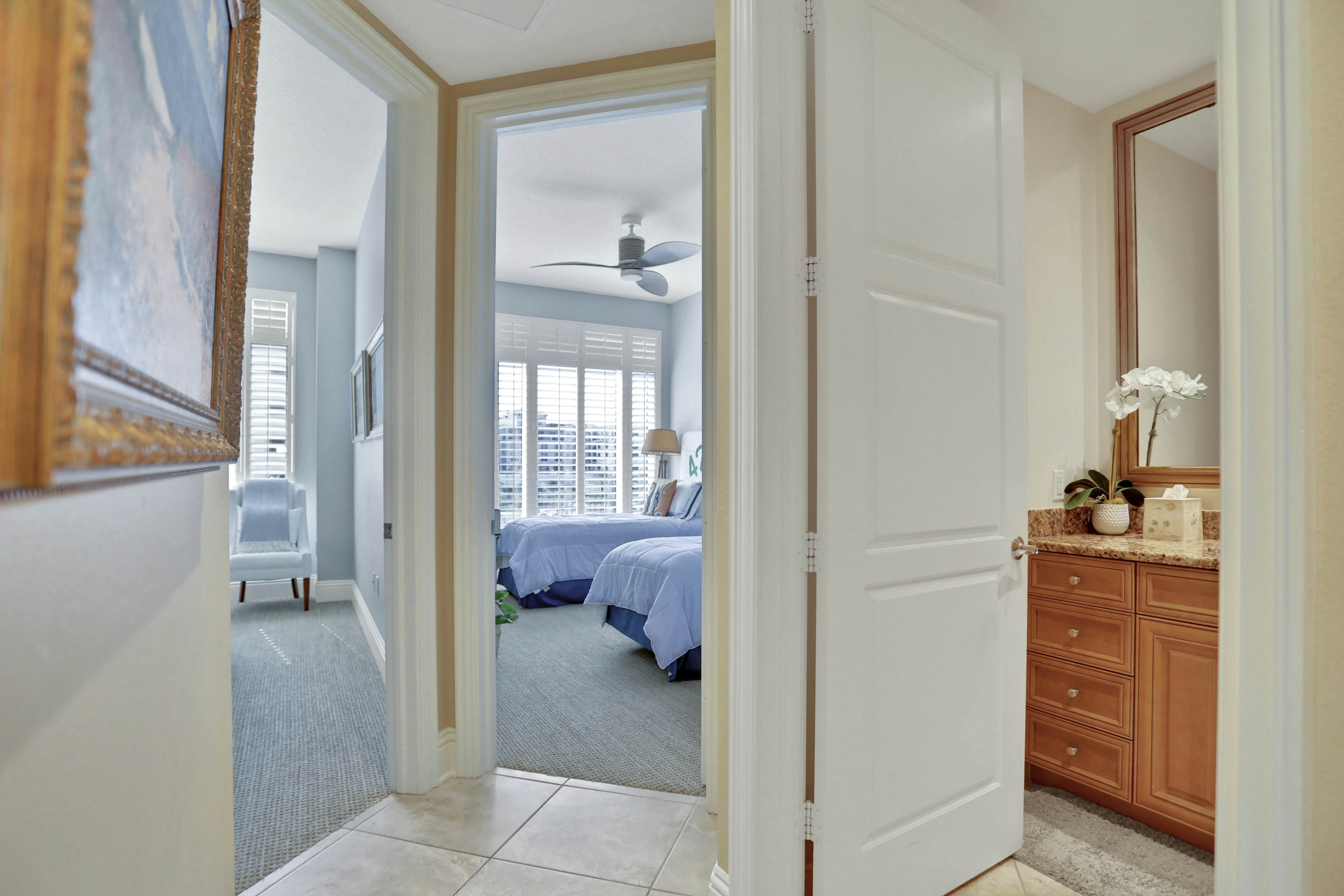 Stunning Gulf front views in full luxury Sandpearl Residences with pool, spa, WD