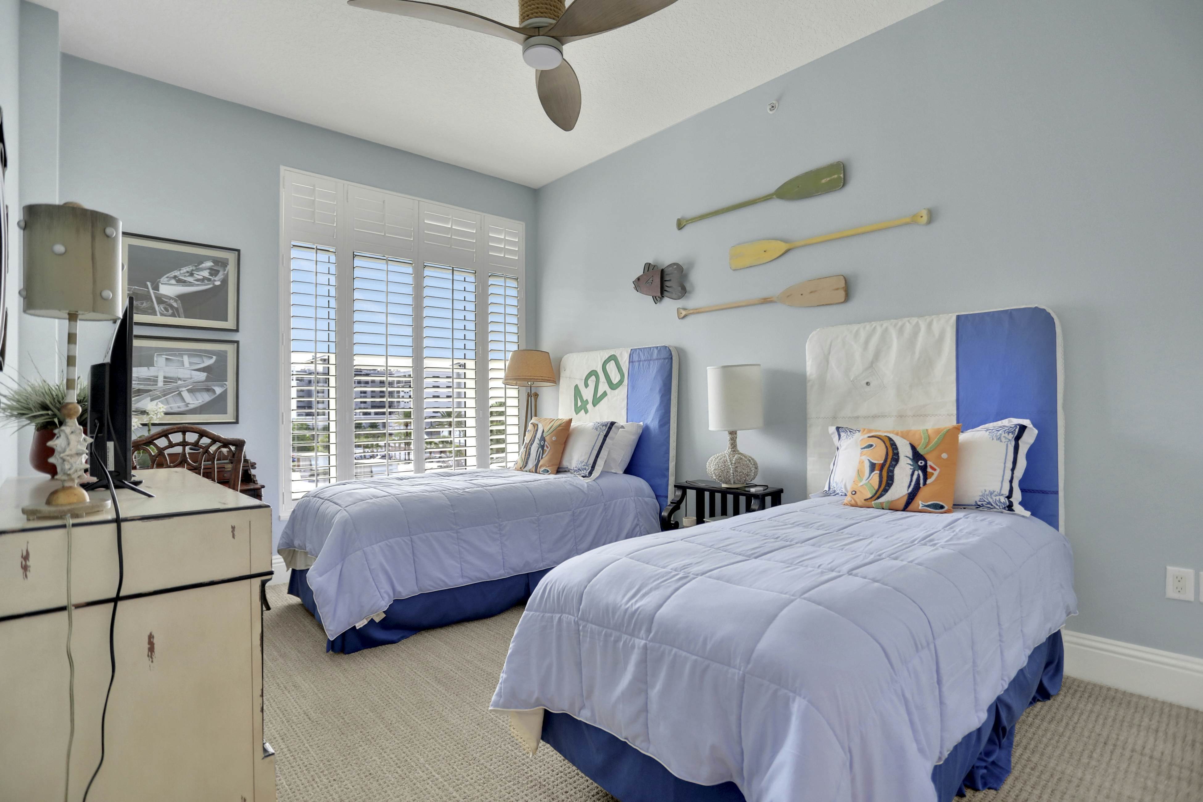 Stunning Gulf front views in full luxury Sandpearl Residences with pool, spa, WD