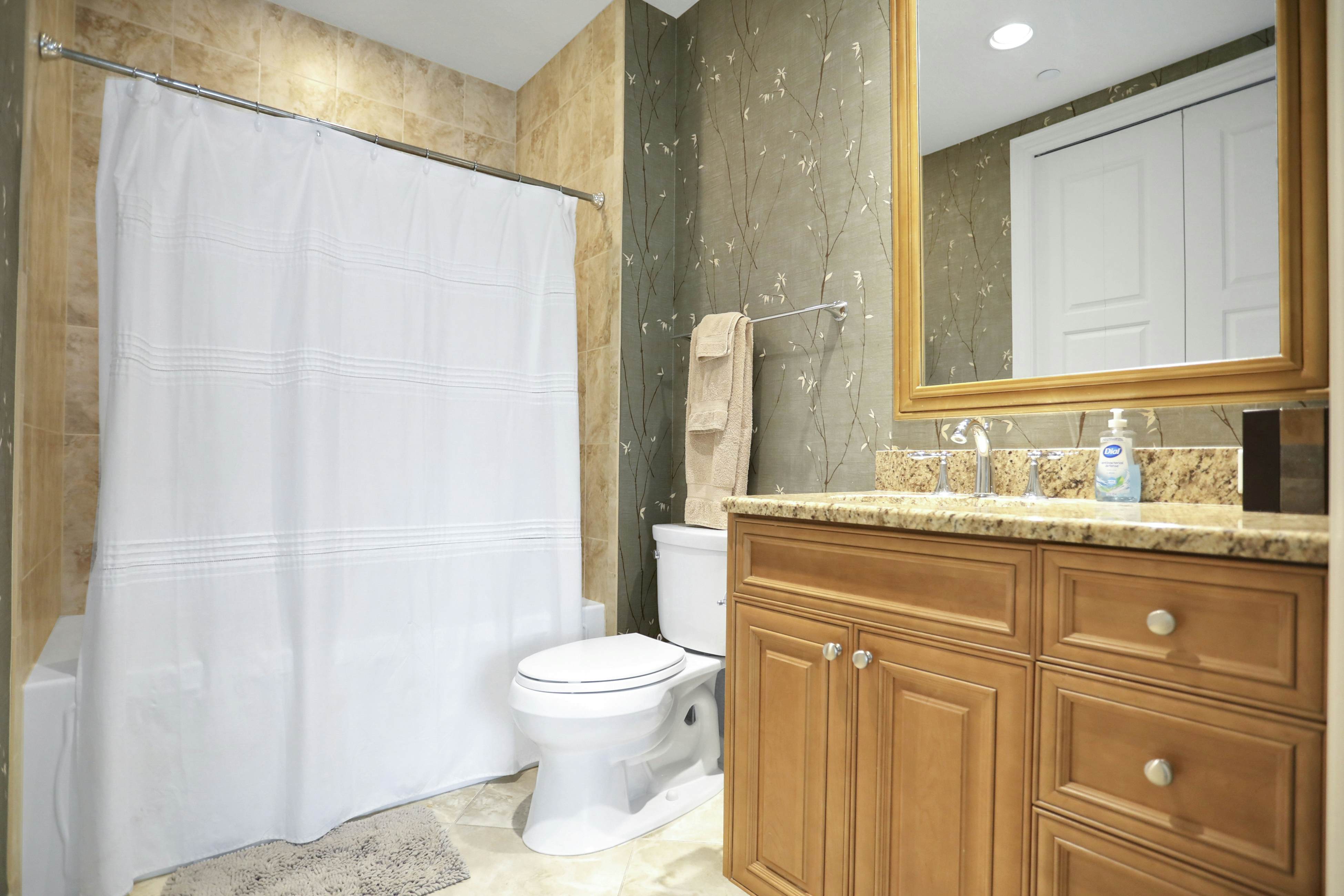 Stunning Gulf front views in full luxury Sandpearl Residences with pool, spa, WD