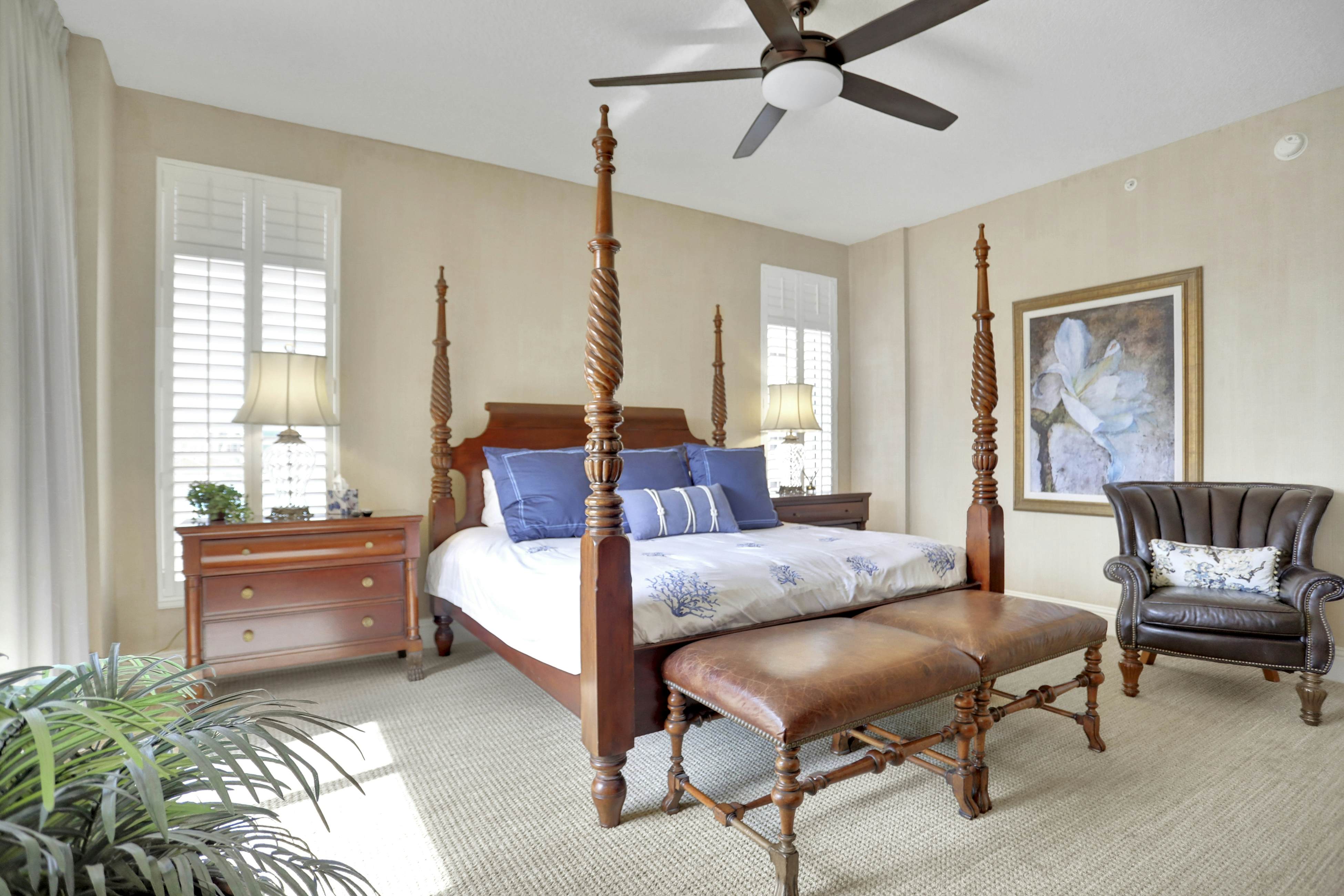 Stunning Gulf front views in full luxury Sandpearl Residences with pool, spa, WD