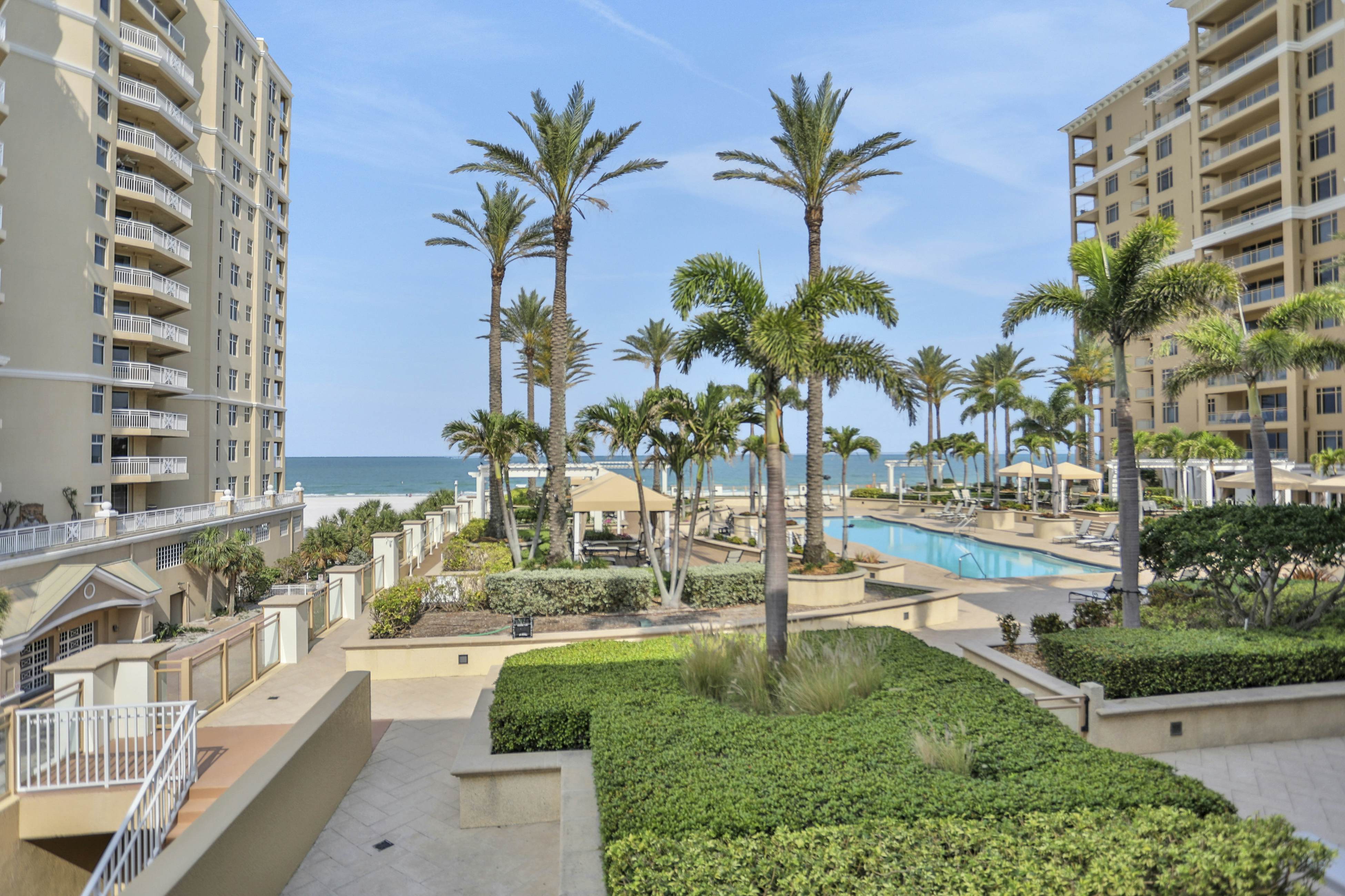 Stunning Gulf front views in full luxury Sandpearl Residences with pool, spa, WD