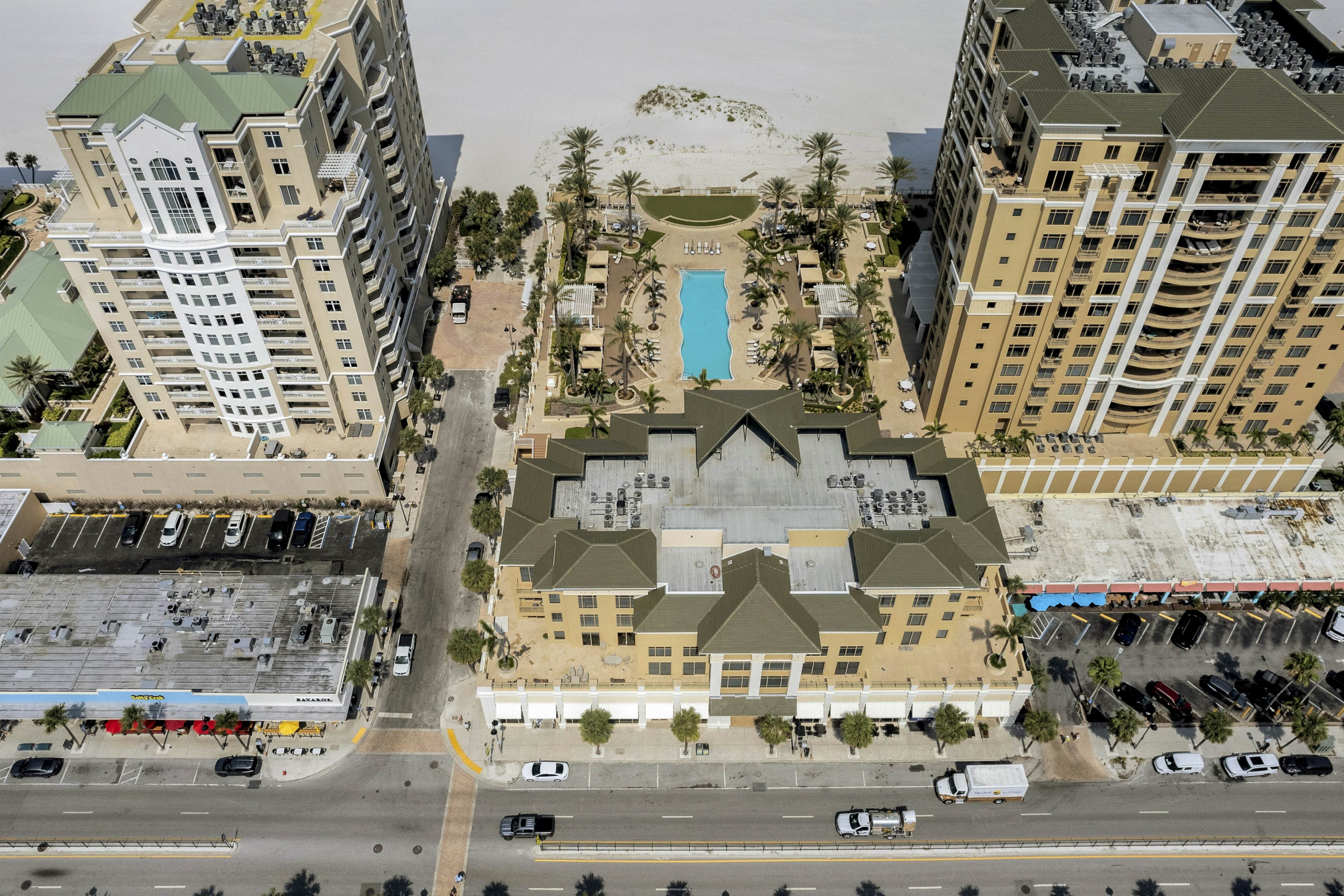 Stunning Gulf front views in full luxury Sandpearl Residences with pool, spa, WD