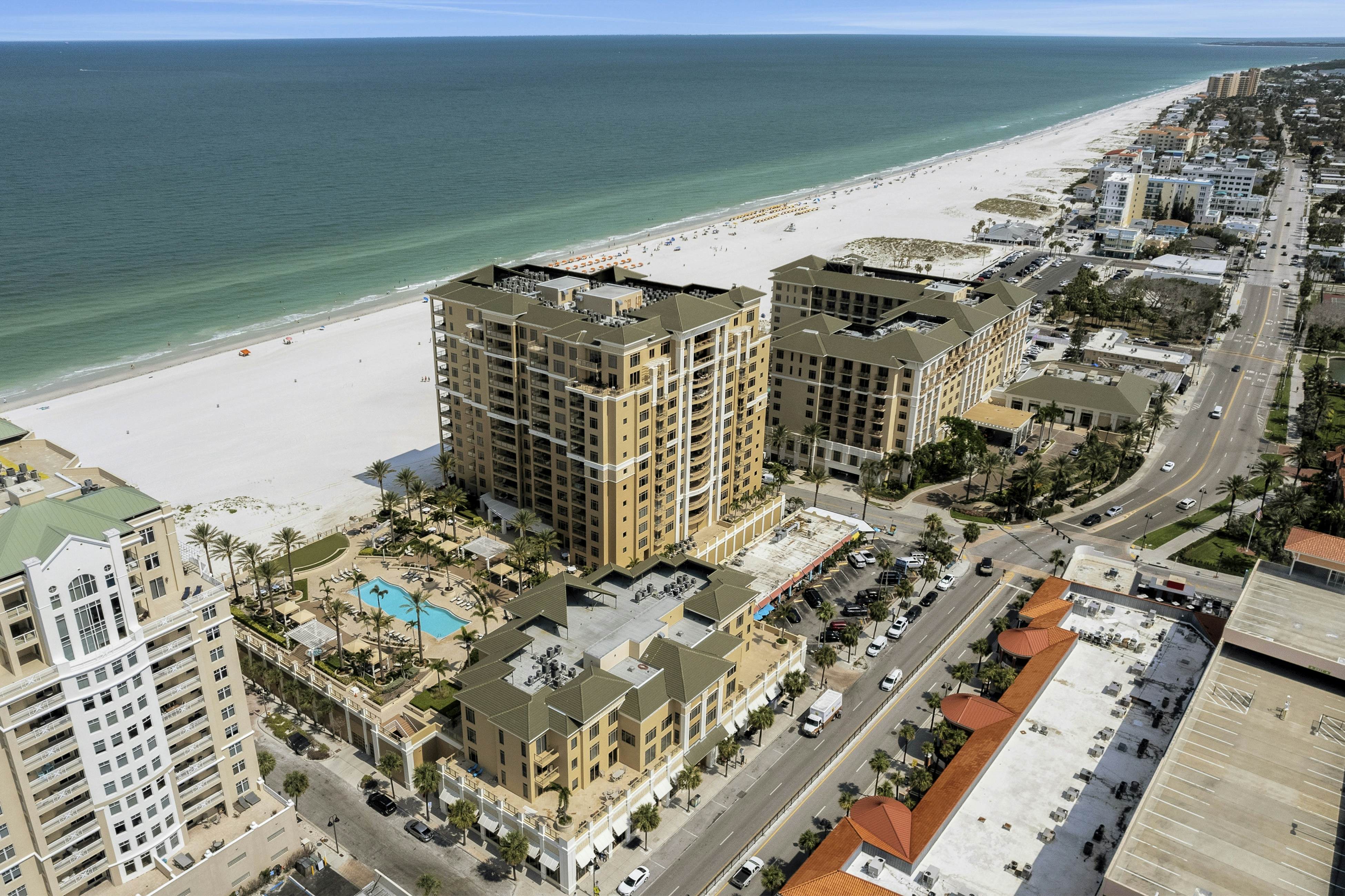Stunning Gulf front views in full luxury Sandpearl Residences with pool, spa, WD