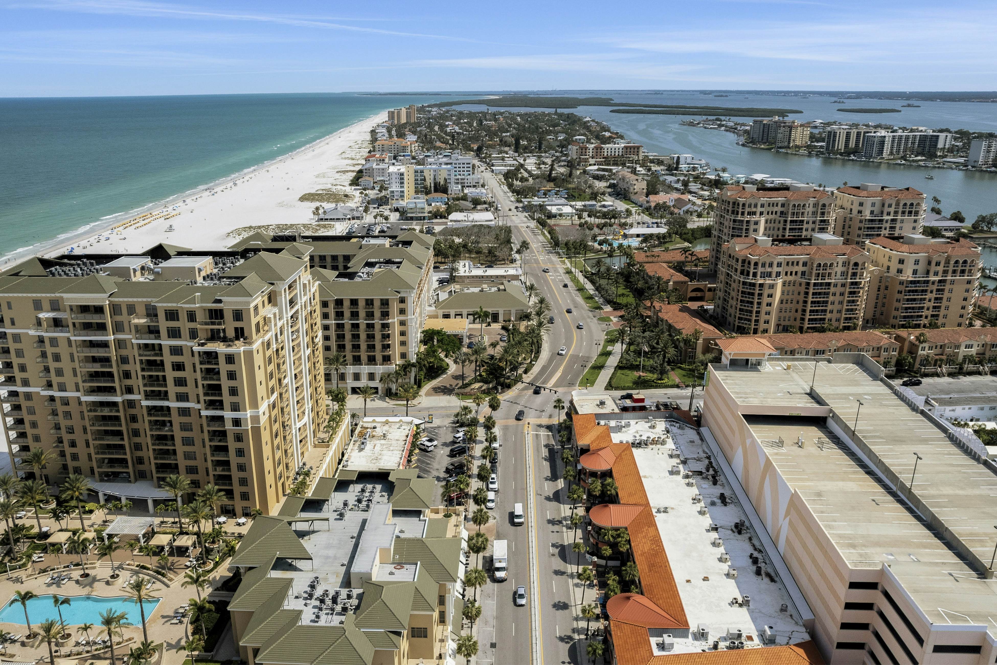 Stunning Gulf front views in full luxury Sandpearl Residences with pool, spa, WD