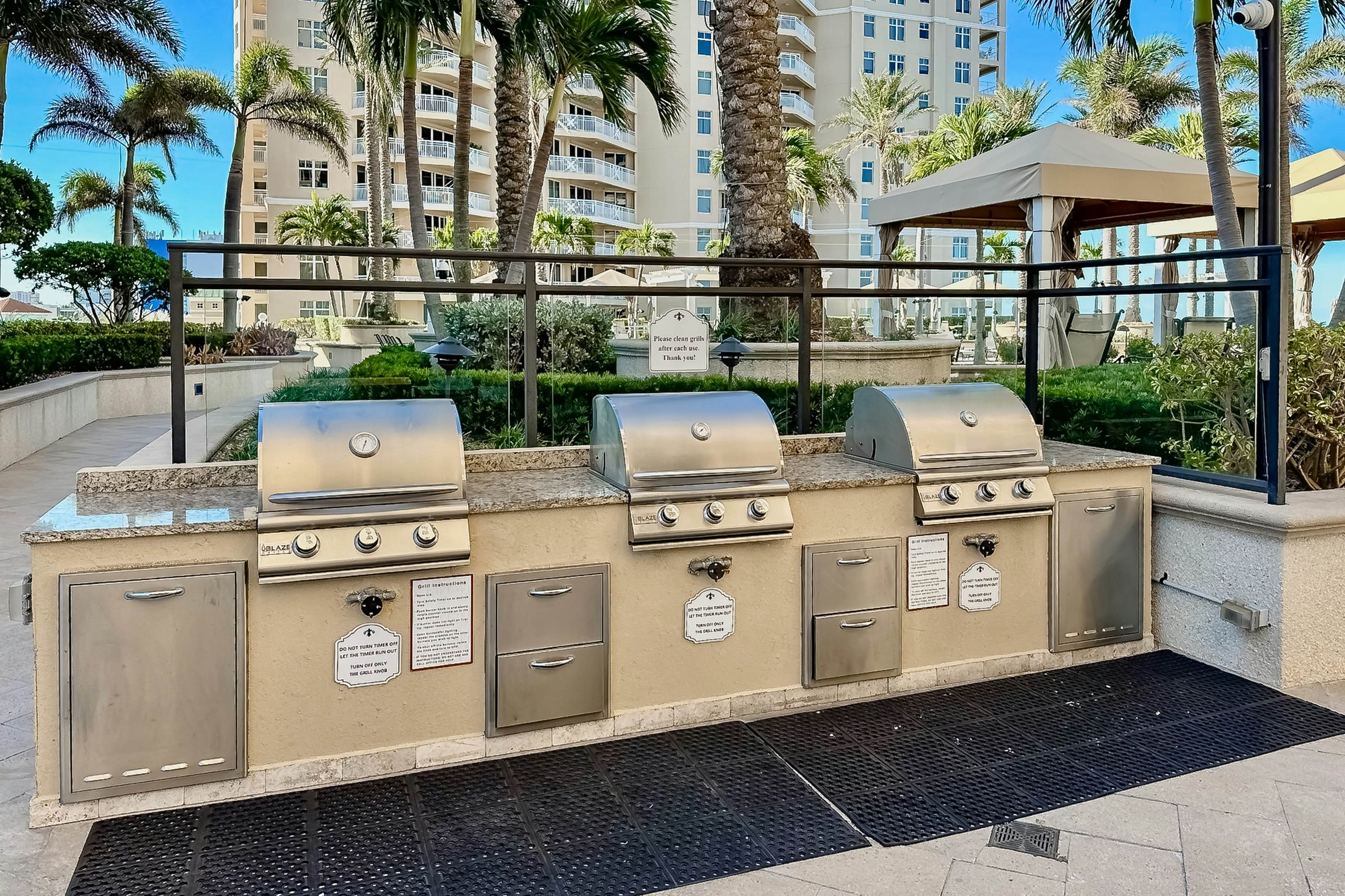 Luxurious Sandpearl Residences condo with Gulf views - heated pool, spa, resort