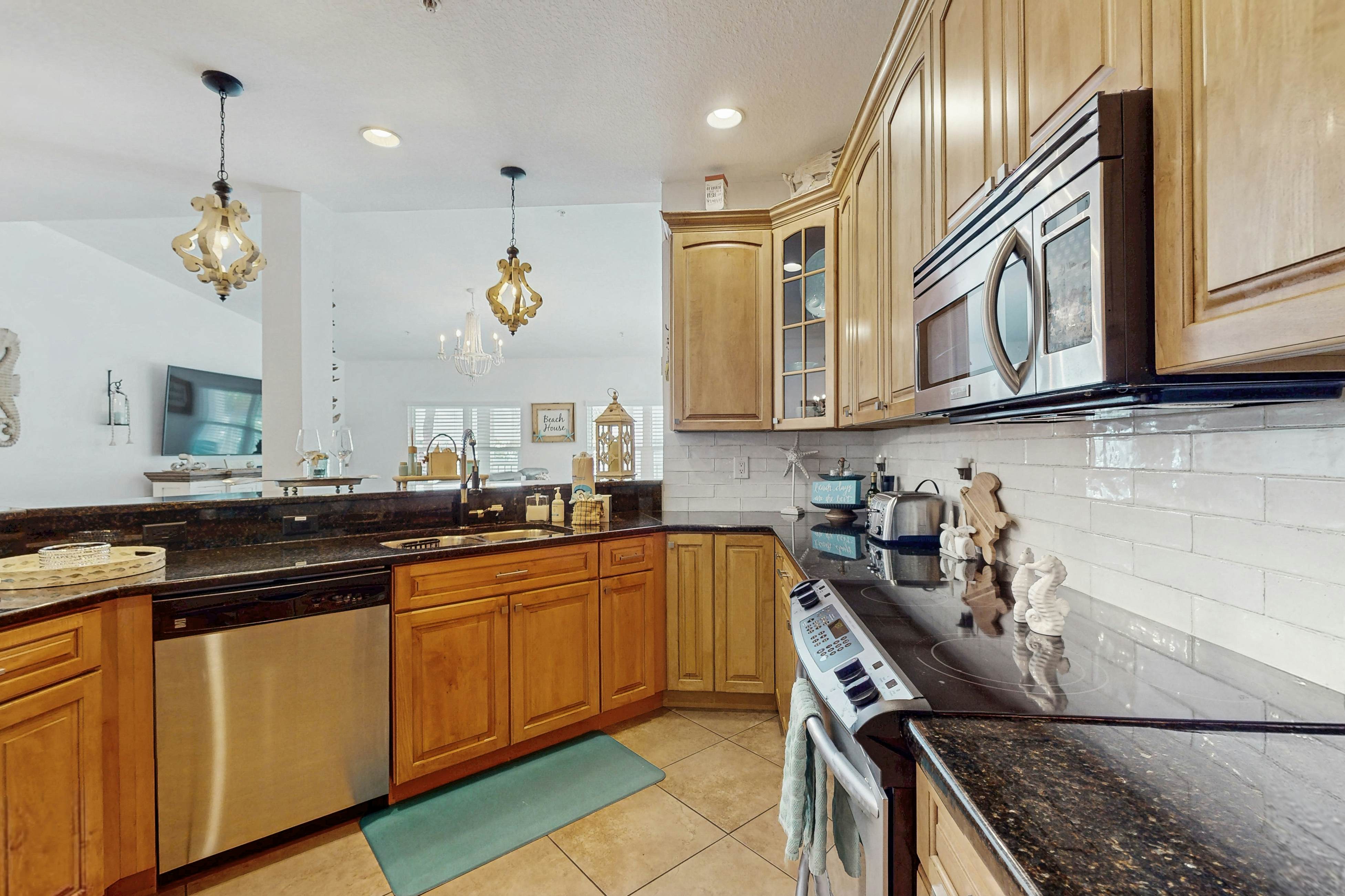 Steps to Gulf beaches, family friendly condo with water views, shared pool, AC