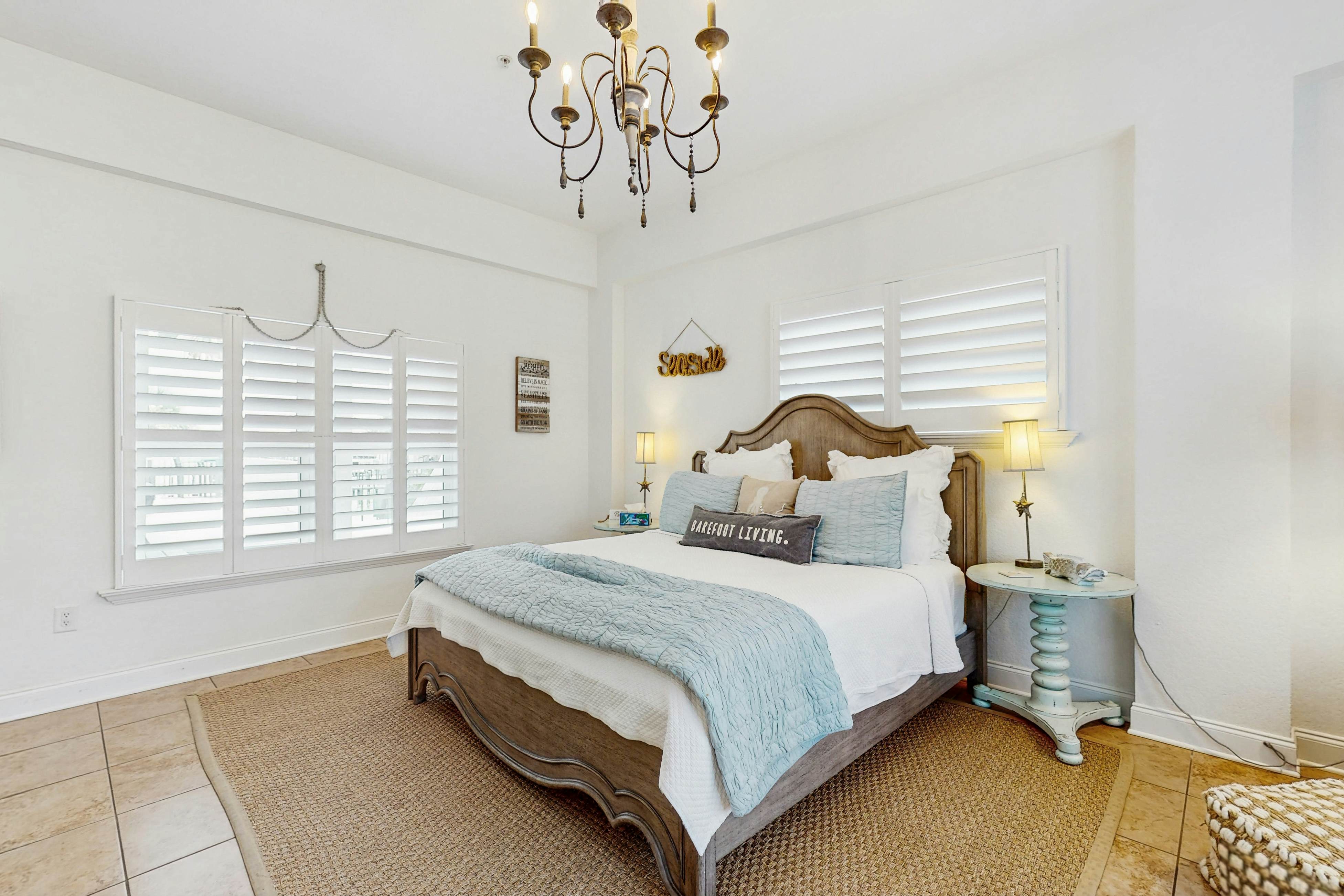 Steps to Gulf beaches, family friendly condo with water views, shared pool, AC