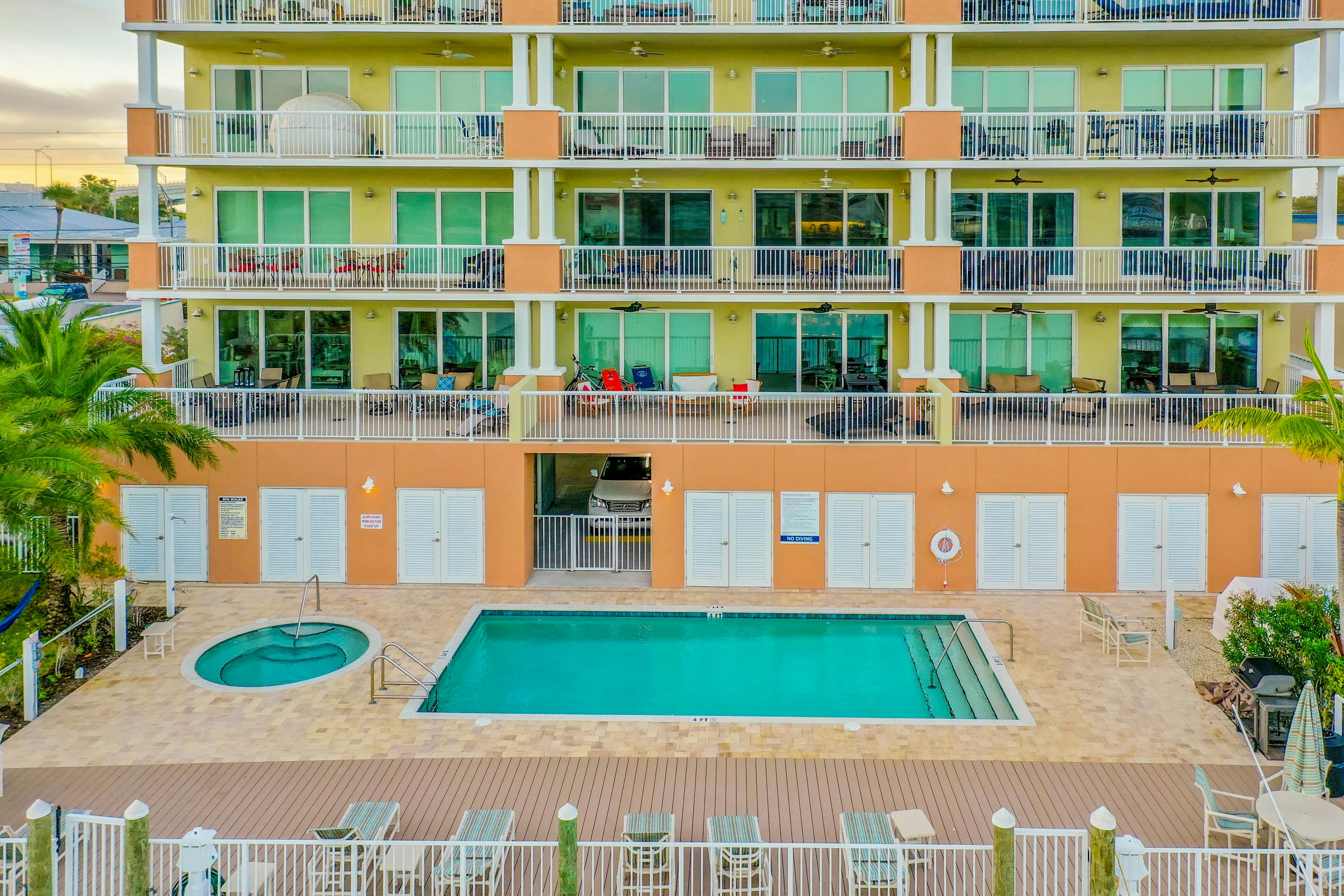 Waterfront Condo w/ WiFi, Washer/Dryer, & Central AC - Snowbird-Friendly