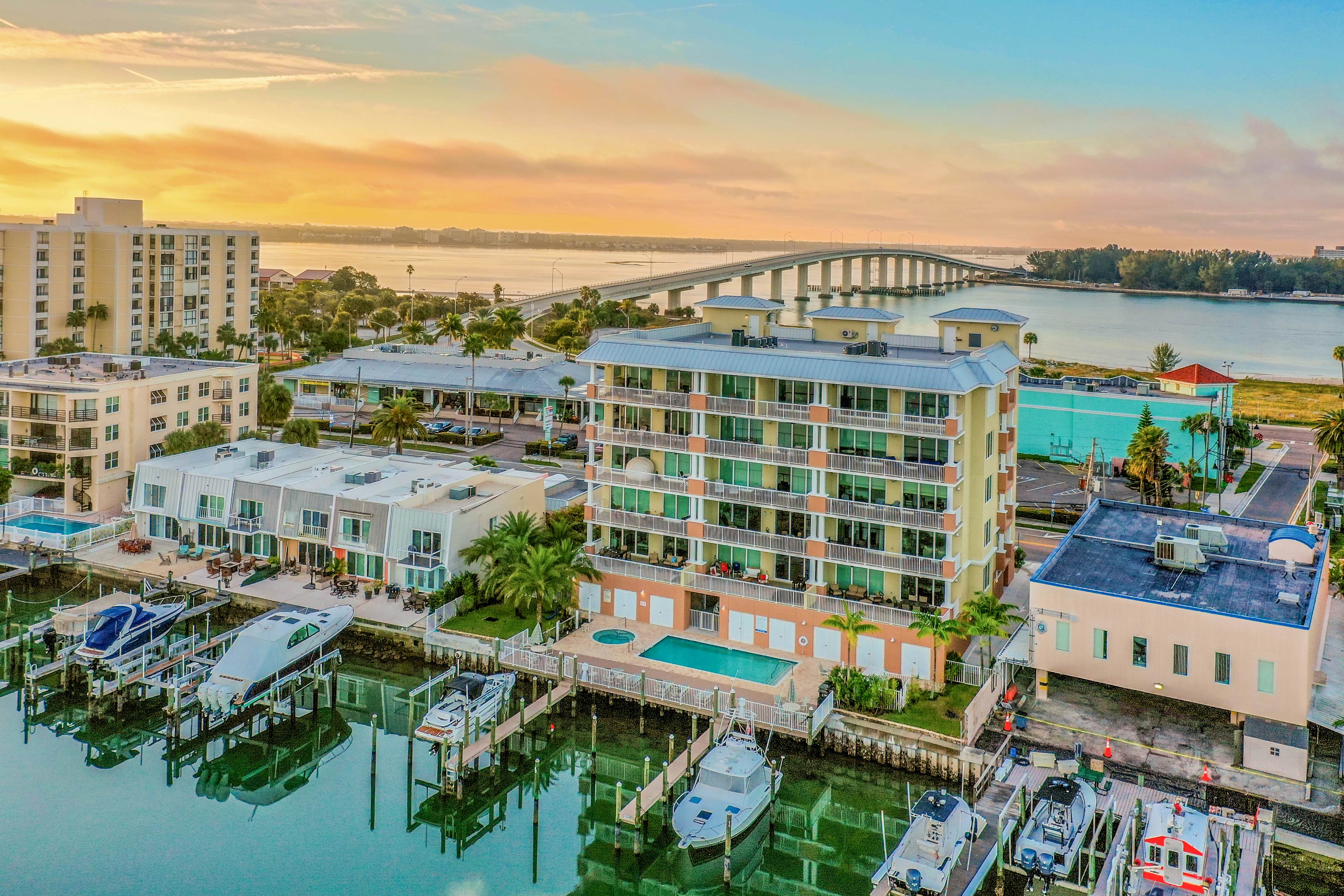 Waterfront Condo w/ WiFi, Washer/Dryer, & Central AC - Snowbird-Friendly