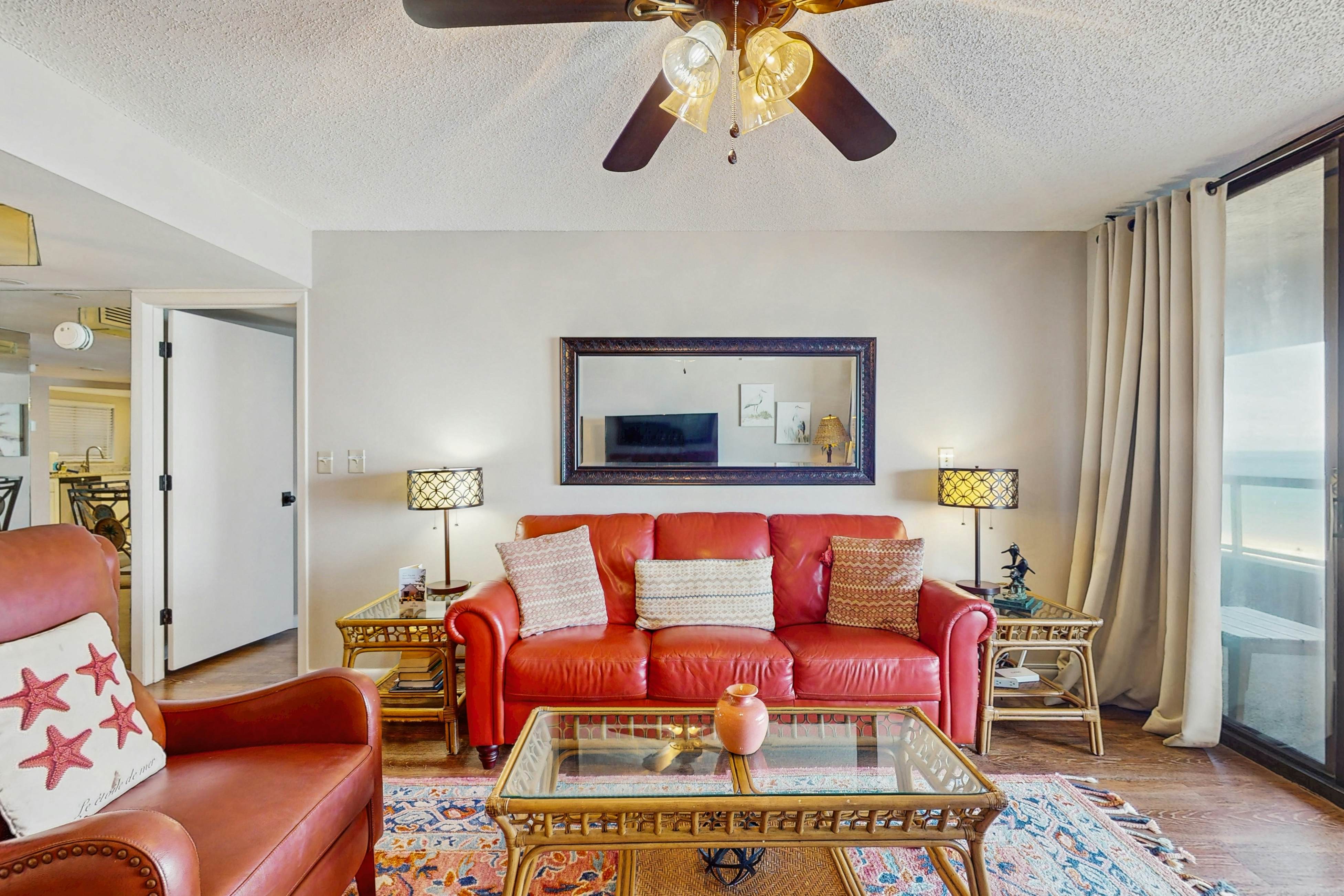 Beachfront condo with great views, balcony, heated pool, sauna & hot tub