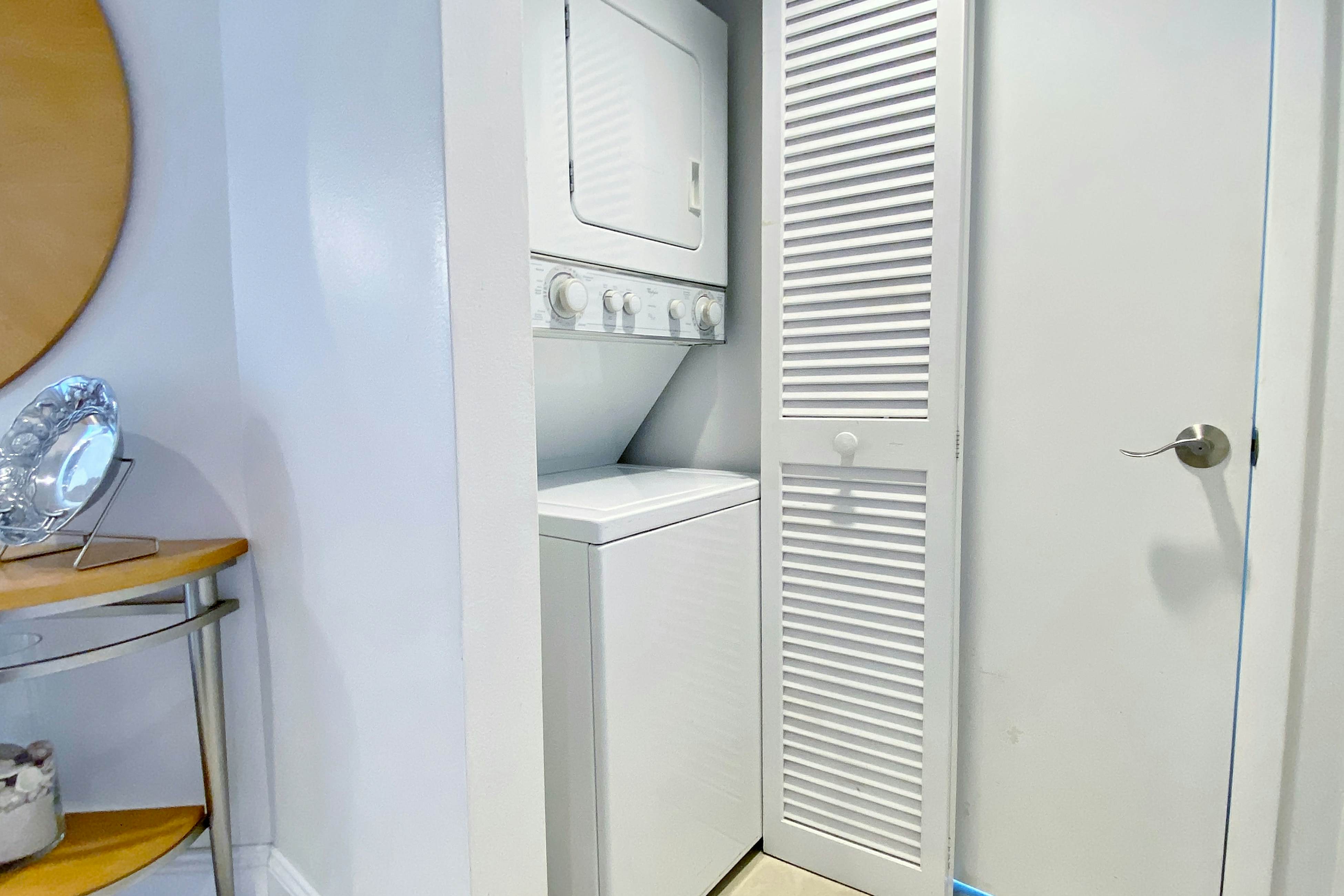 Stunning beachfront escape with heated pool, hot tub & Gulf-view balcony