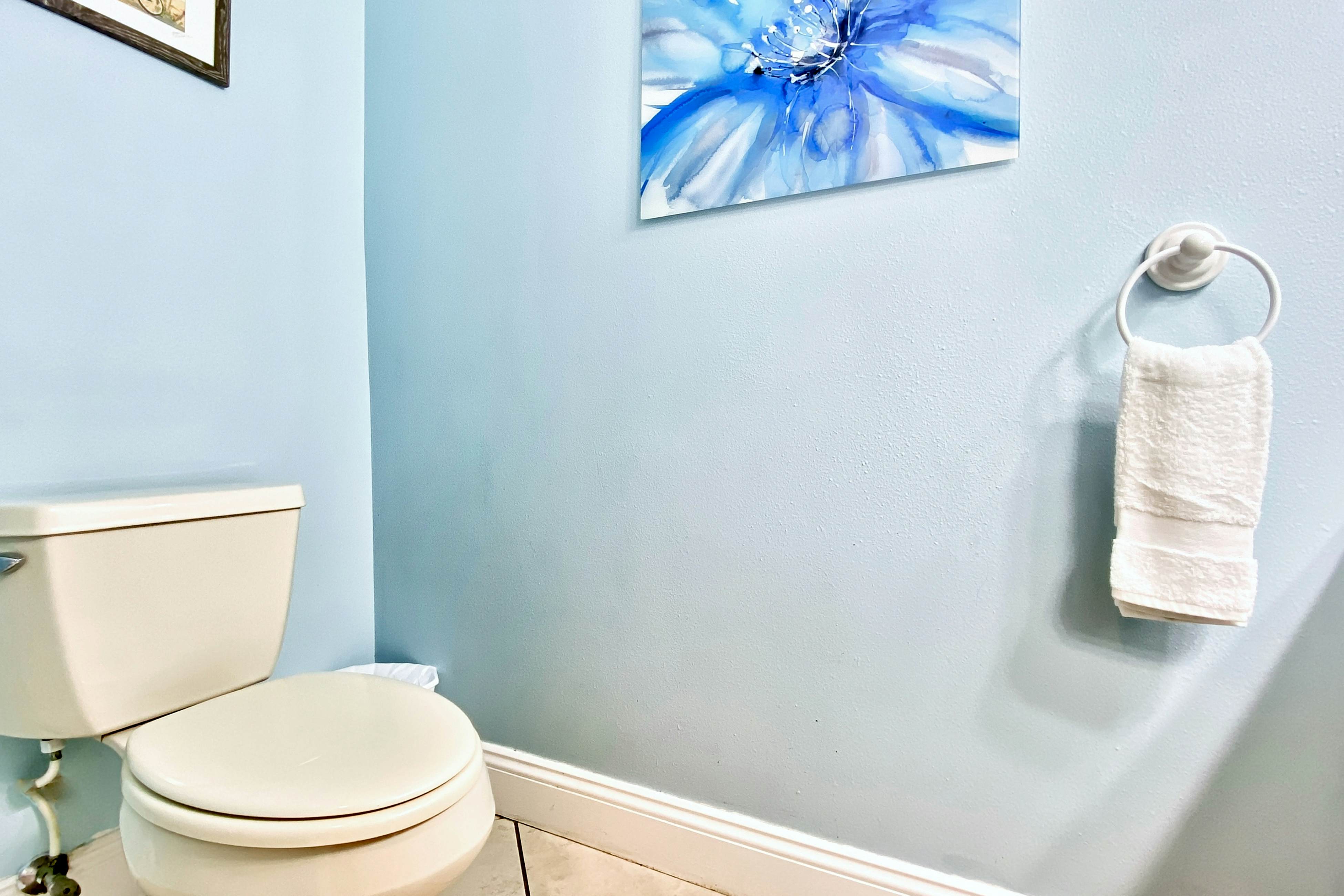 Stunning beachfront escape with heated pool, hot tub & Gulf-view balcony