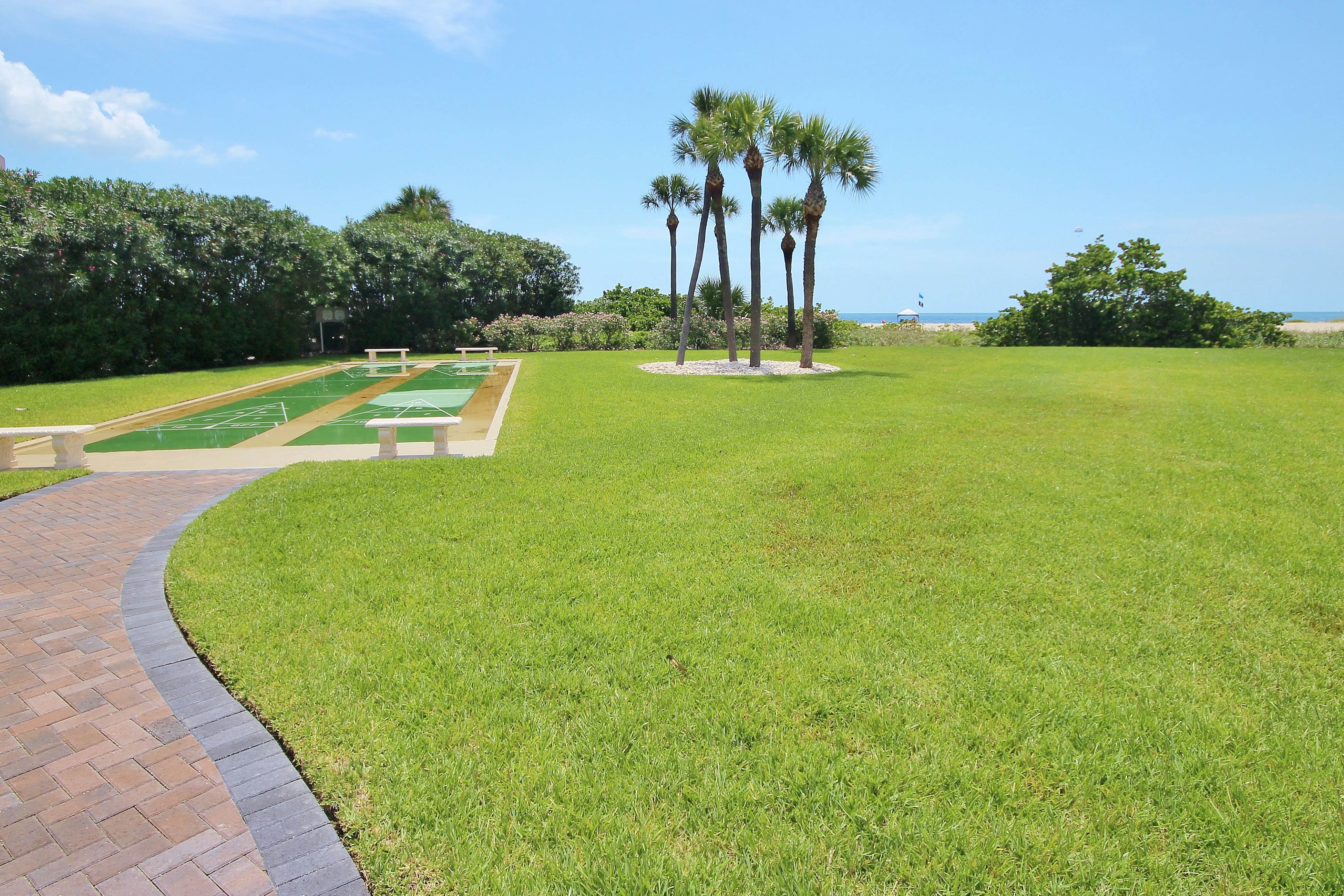 Stunning beachfront escape with heated pool, hot tub & Gulf-view balcony