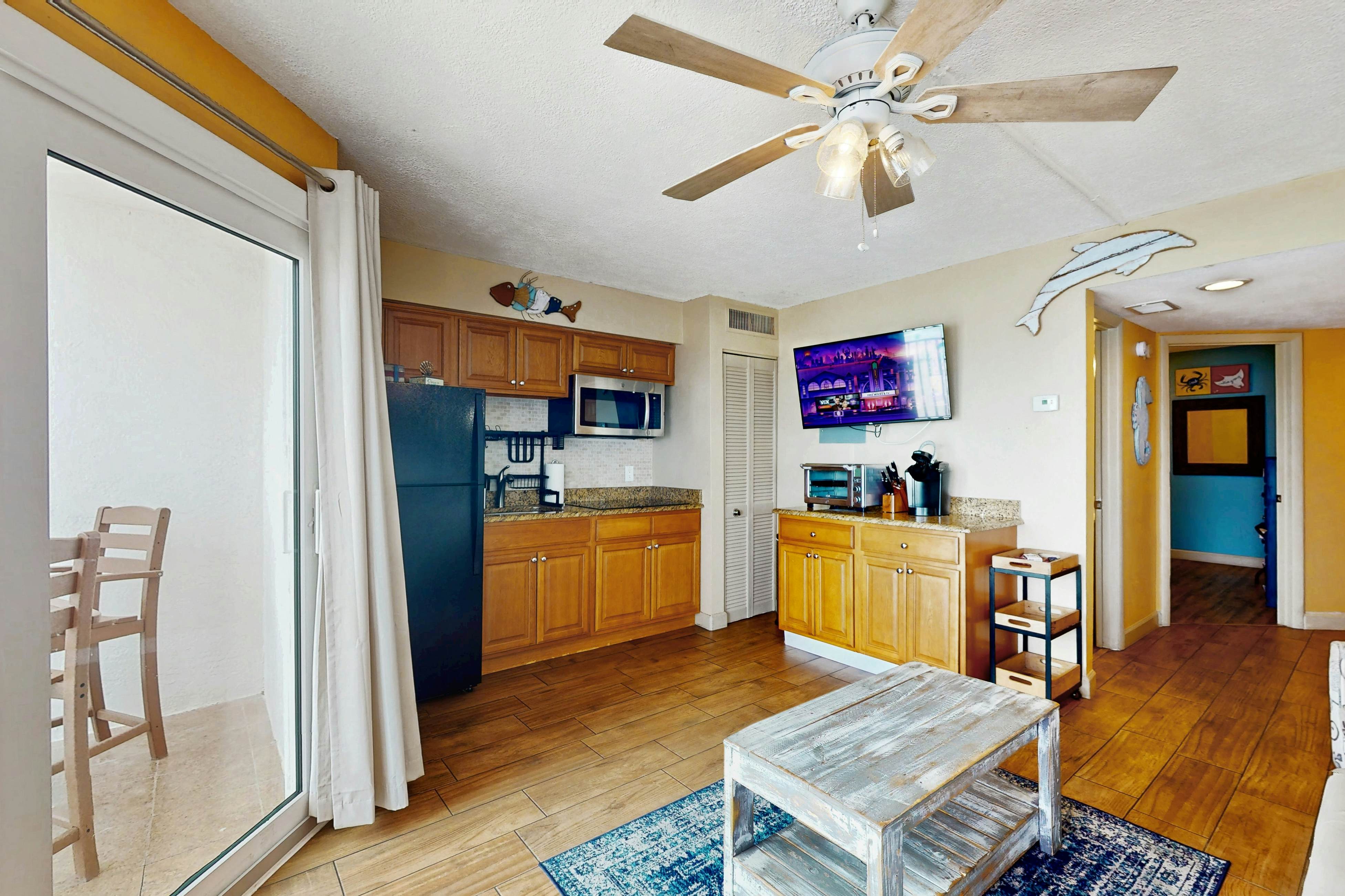 Gulf-front condo with pool, beach access, balcony & central AC - dog-friendly