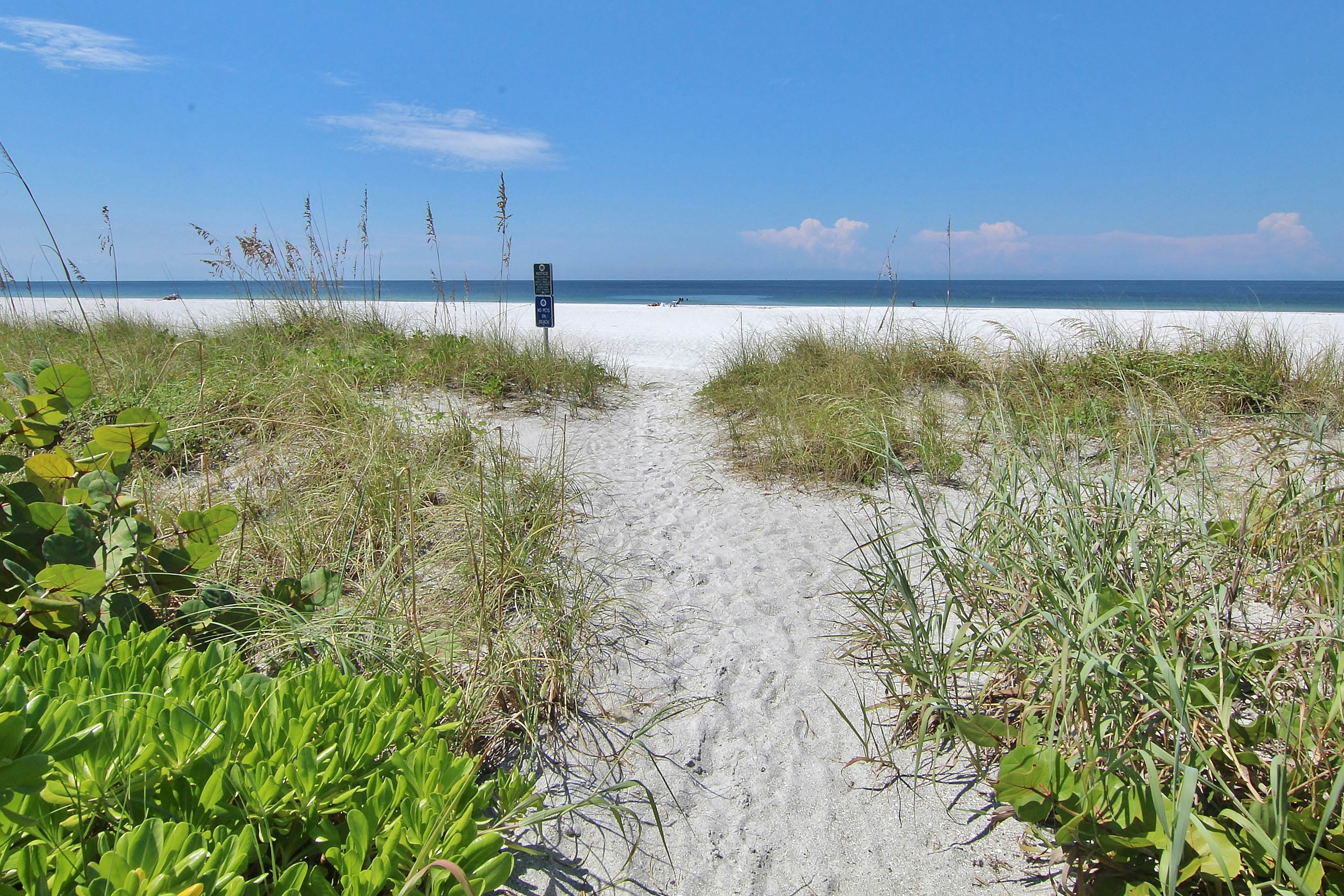 Gulf-front condo with pool, beach access, balcony & central AC - dog-friendly