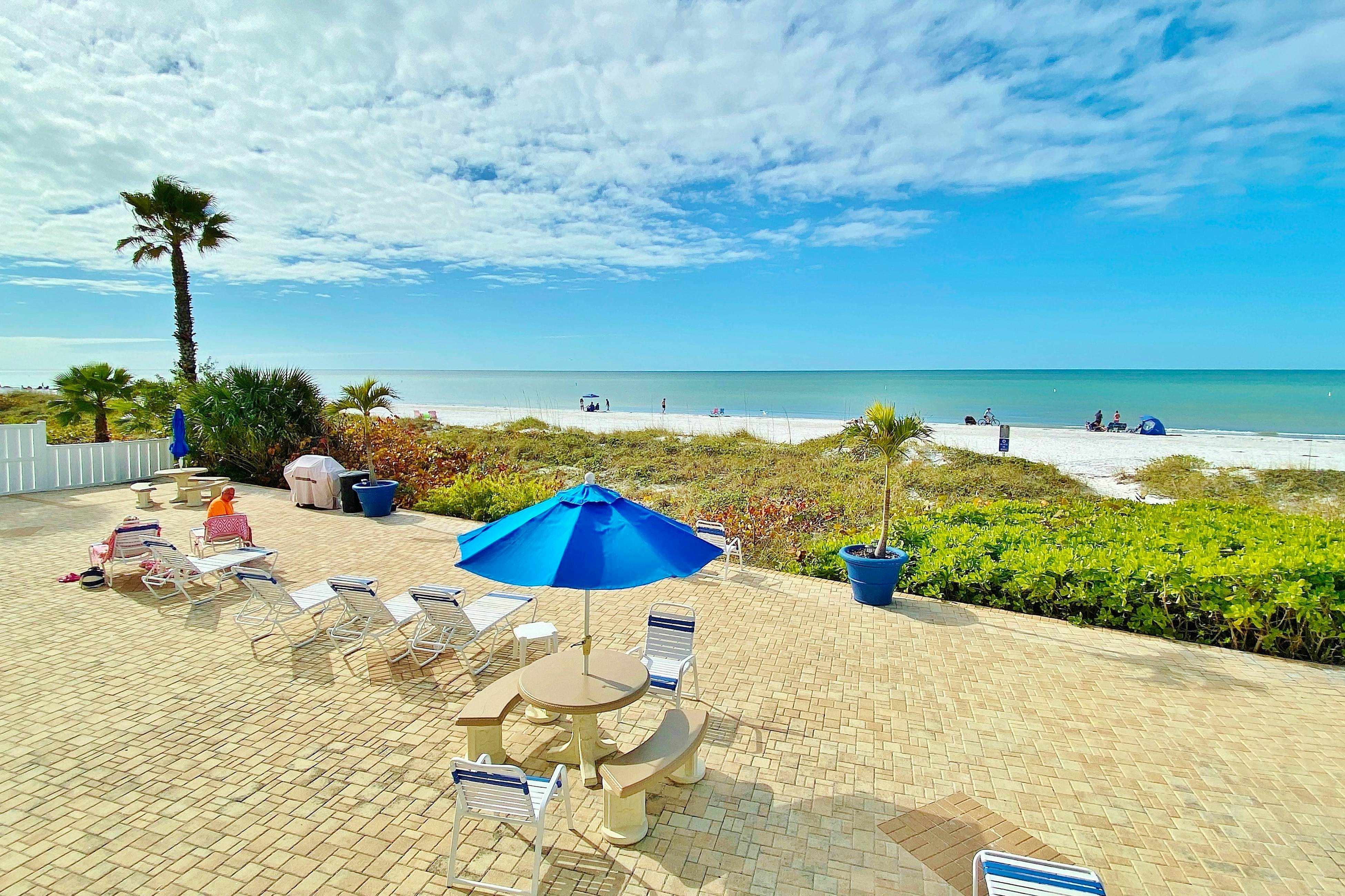 Inviting Gulf front condo with pool beach access private balcony and central AC