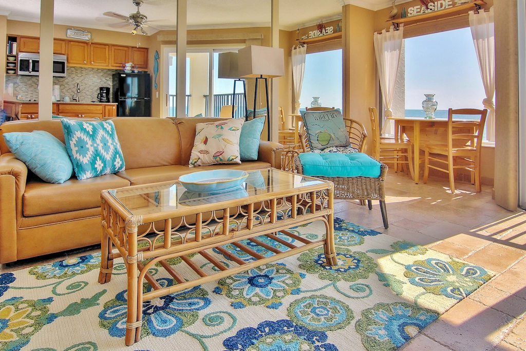 Gulf front condo with pool amazing views and central AC dog friendly