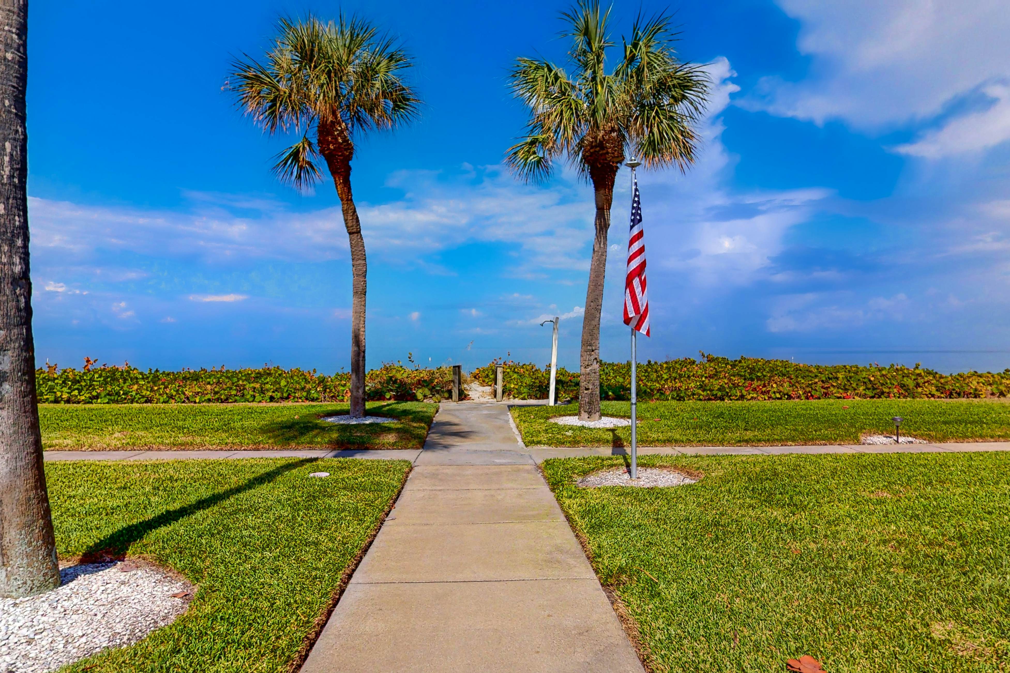 Gulf-front penthouse on Belleair Beach
