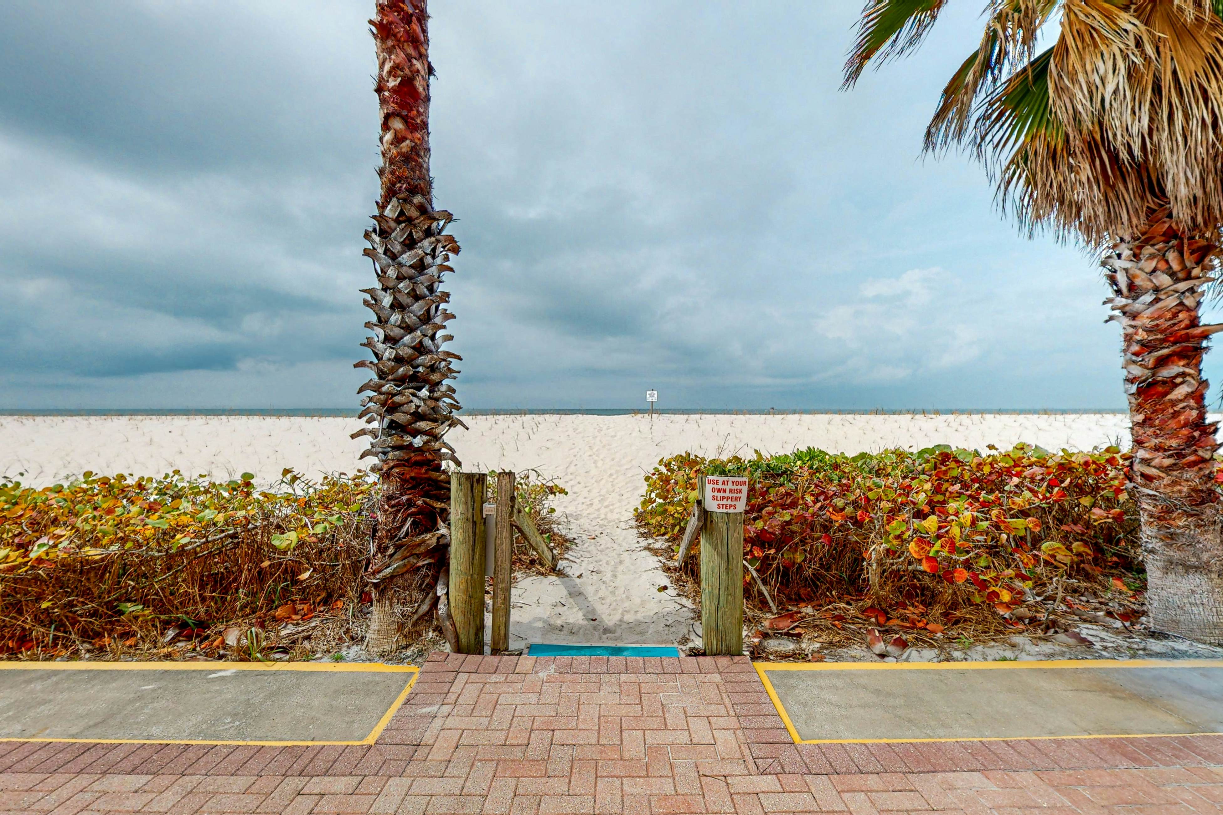 Waterfront condo with amazing ocean view, resort pool, beach access, & W/D