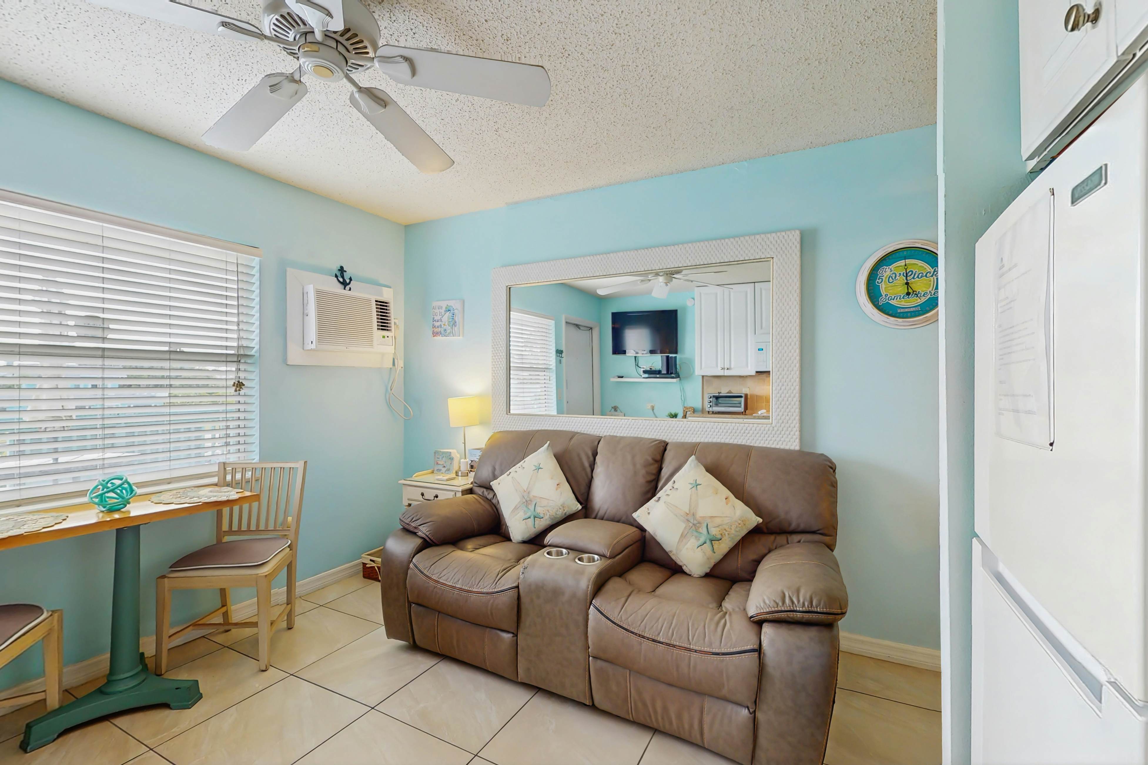 Breezy Belleair Beach condo with on-site pool, sundeck, & private beach access