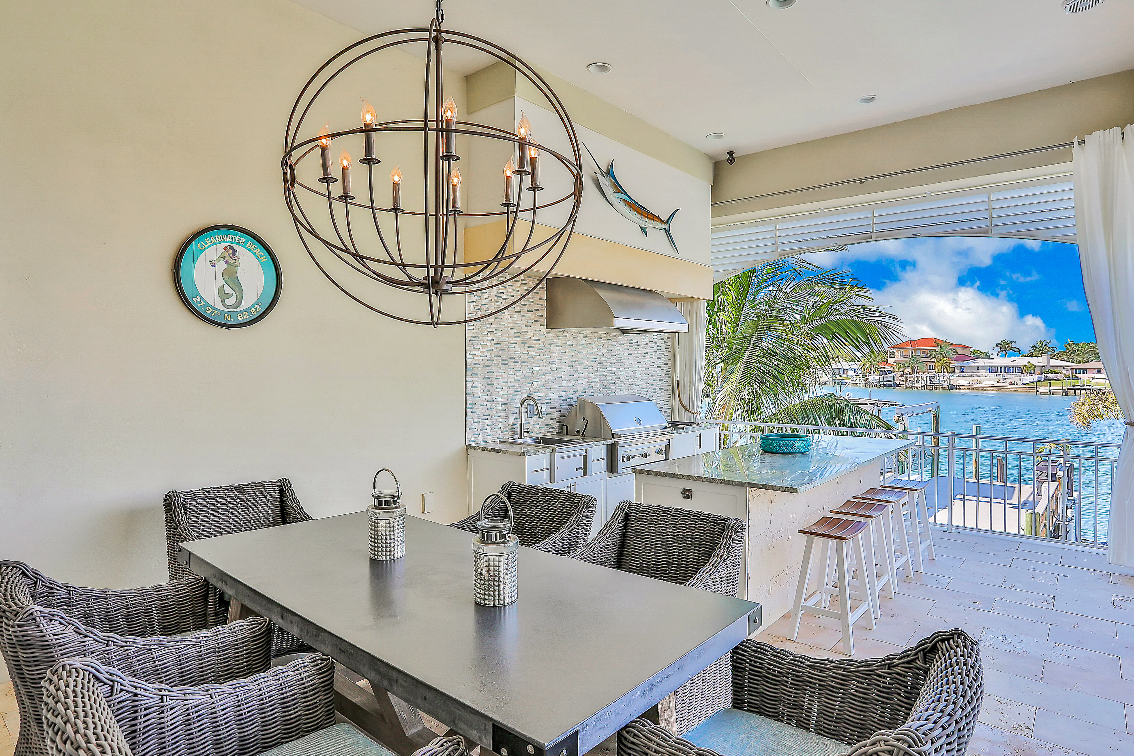 Exquisite Clearwater Retreat w Heated Pool Game Room Outdoor kitchen and Kayaks