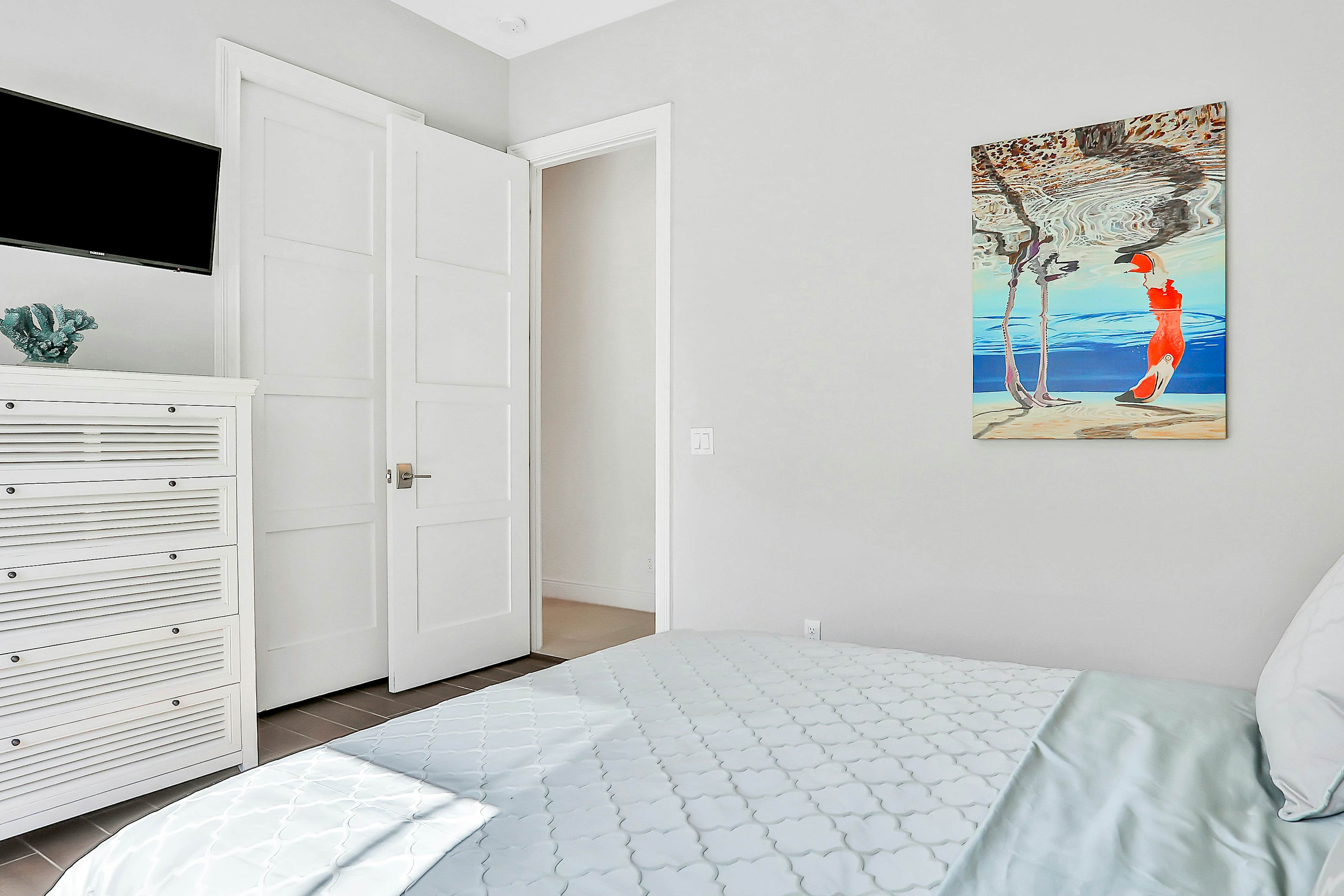 Exquisite Clearwater Retreat w/ Heated Pool, Game Room, Outdoor kitchen &Kayaks