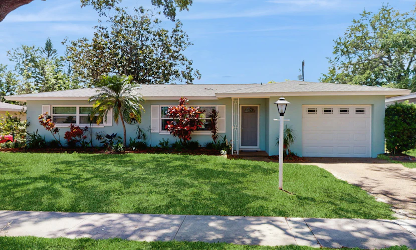 Inviting ranch home near the beach Florida room alfresco dining