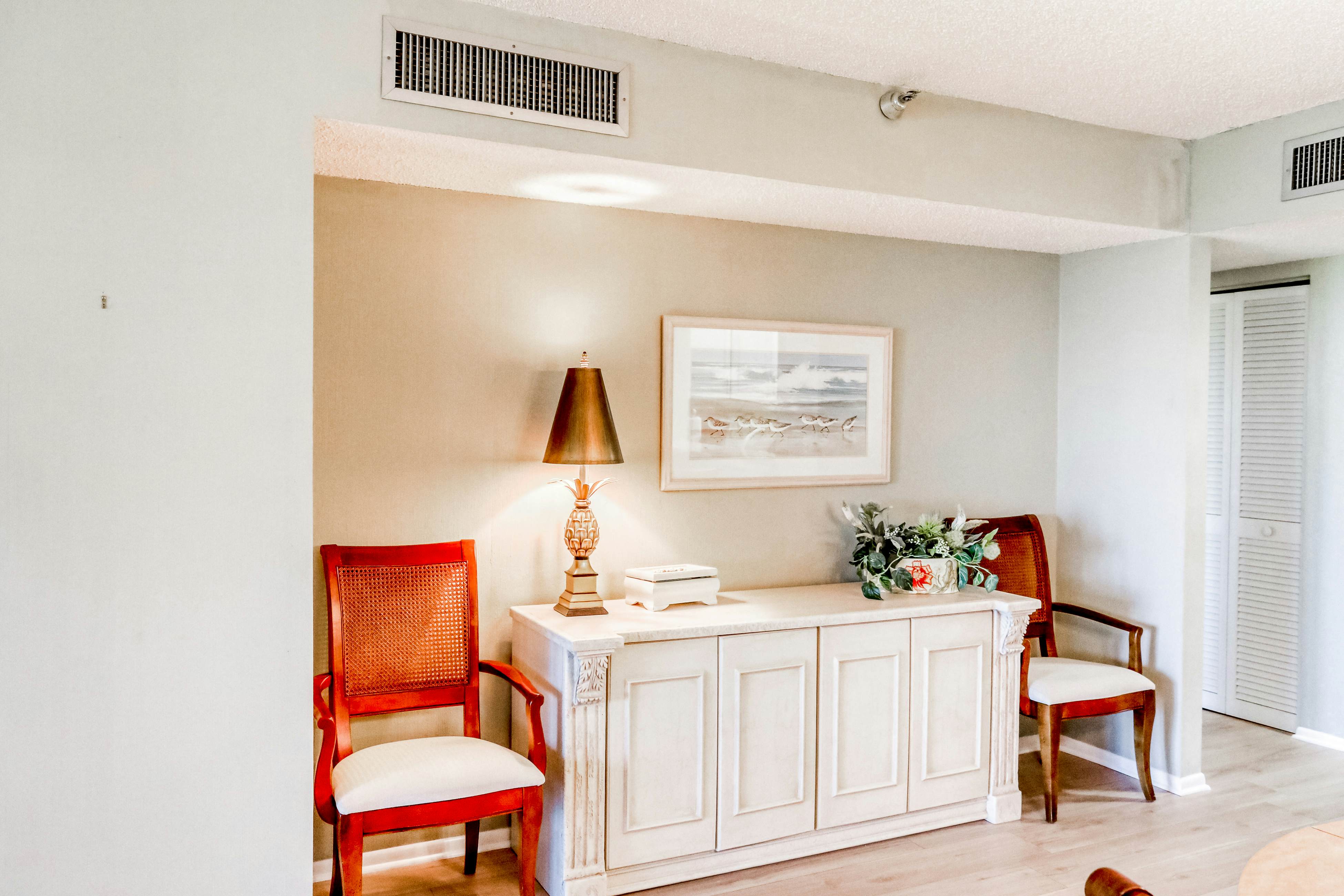 Second floor condo with pool and tennis court private WD and central AC