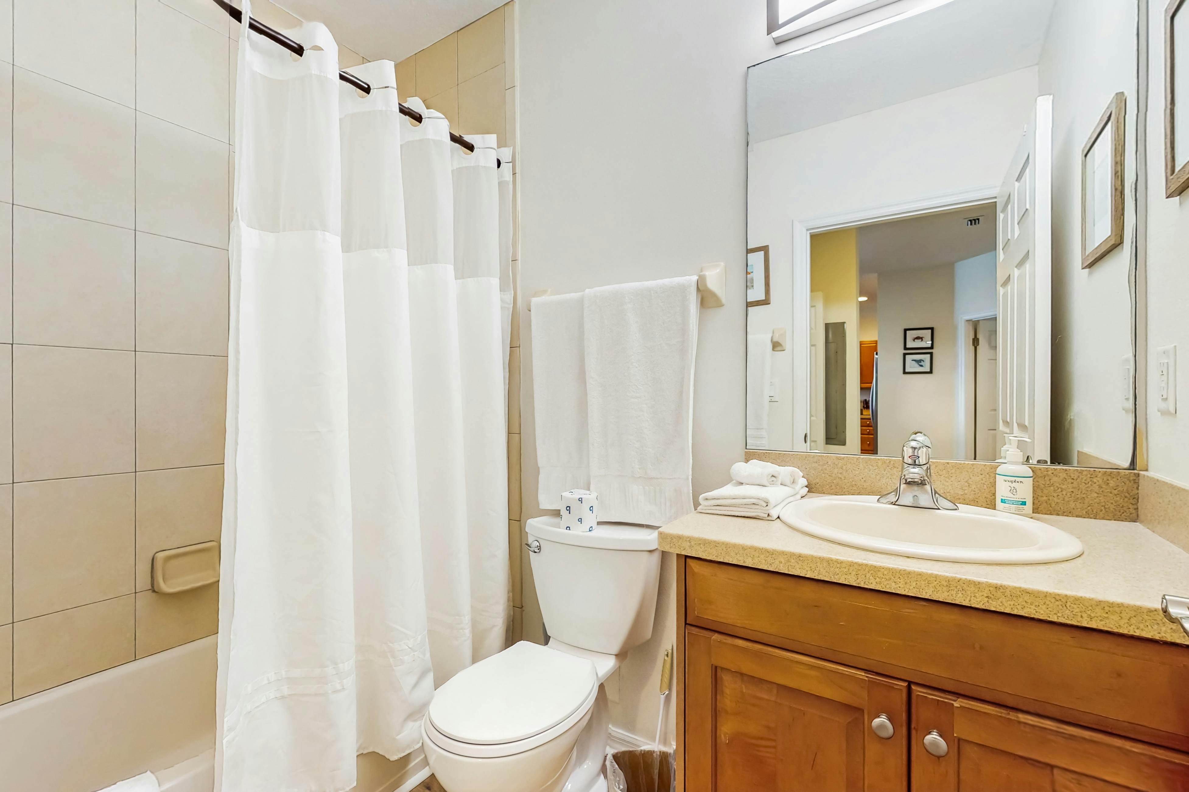 Dog-friendly bayfront 4th-floor condo with bay views, heated pool, pool spa, W/D