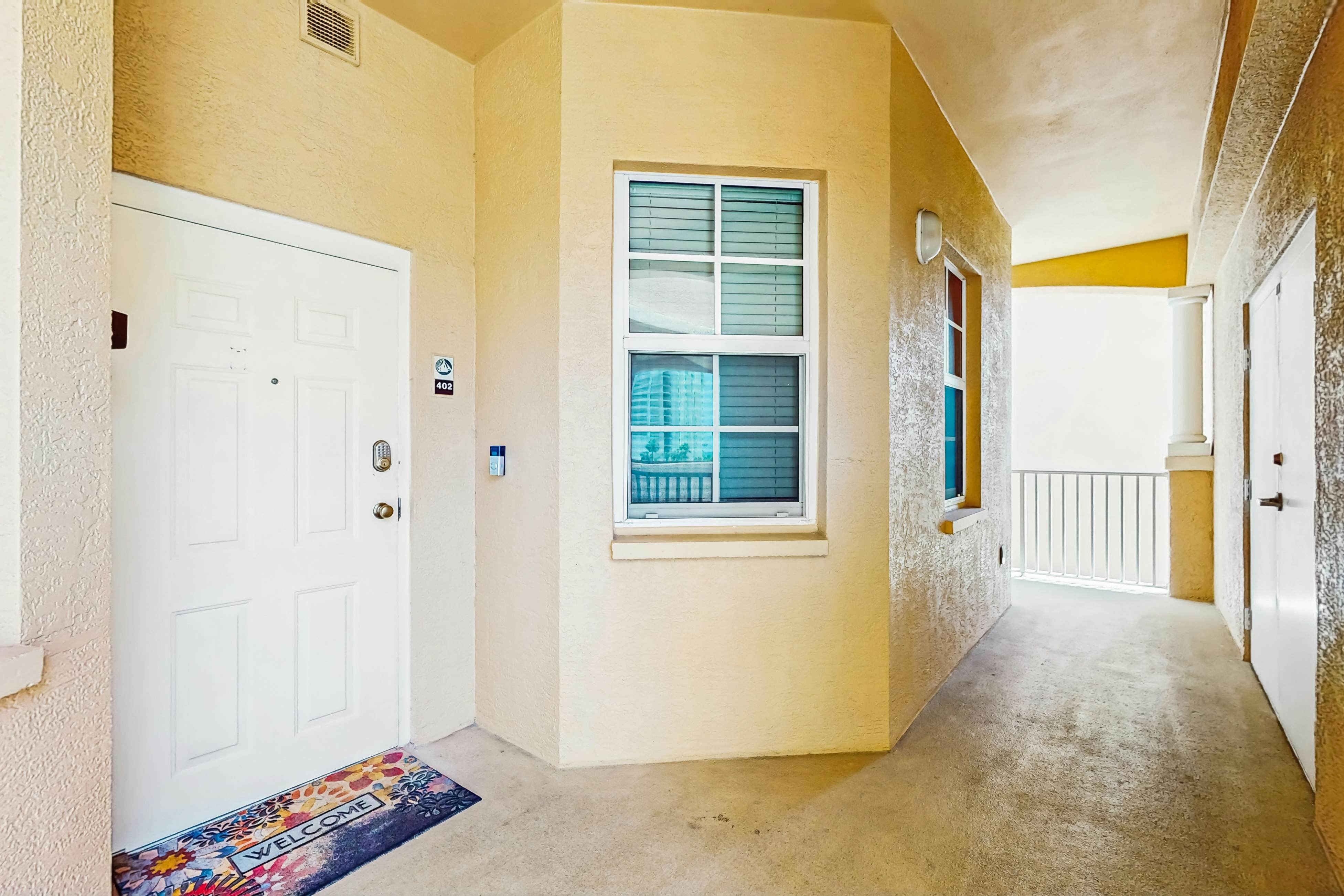 Dog-friendly bayfront 4th-floor condo with bay views, heated pool, pool spa, W/D