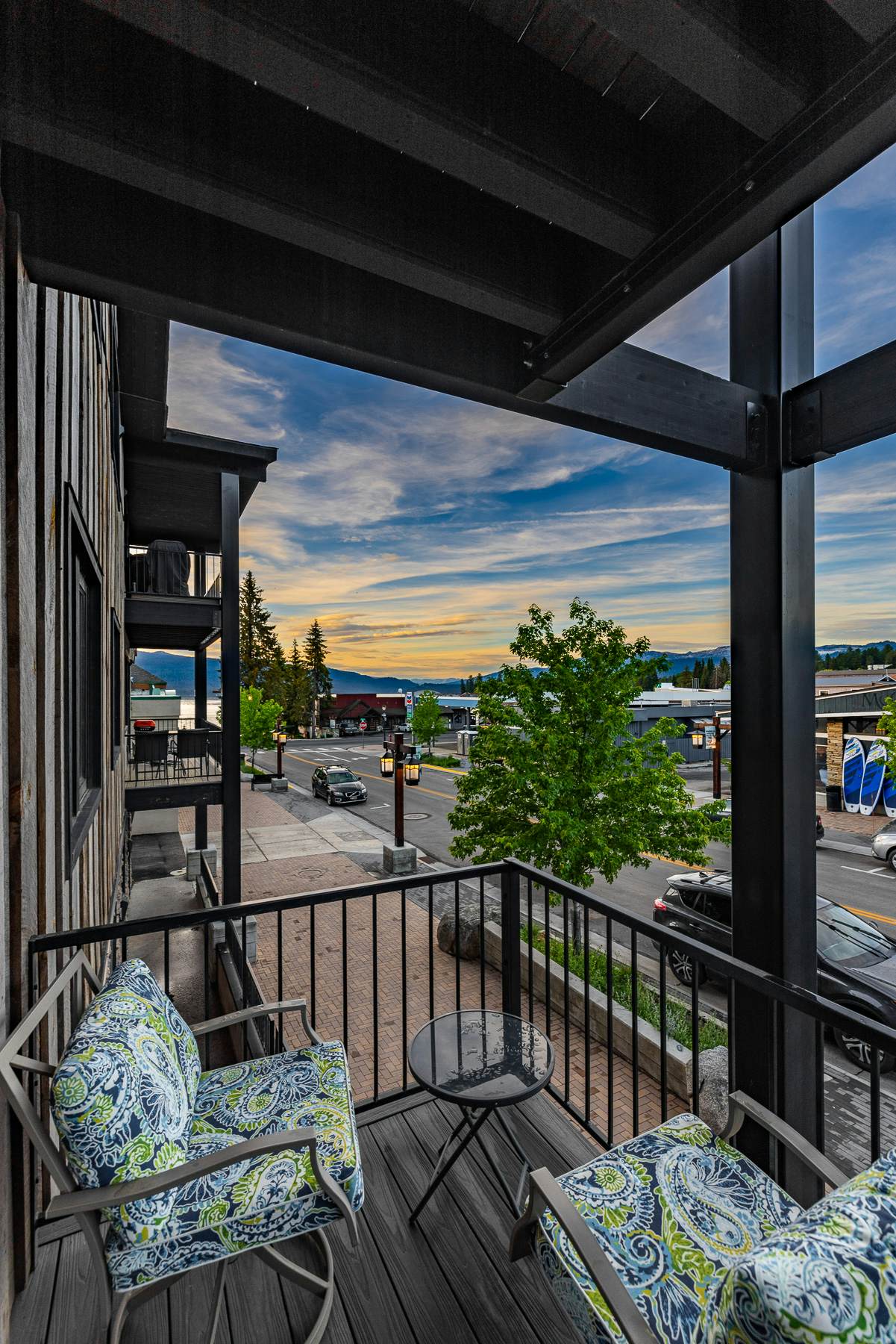 TimberCrest Downtown Lakeview Condo South