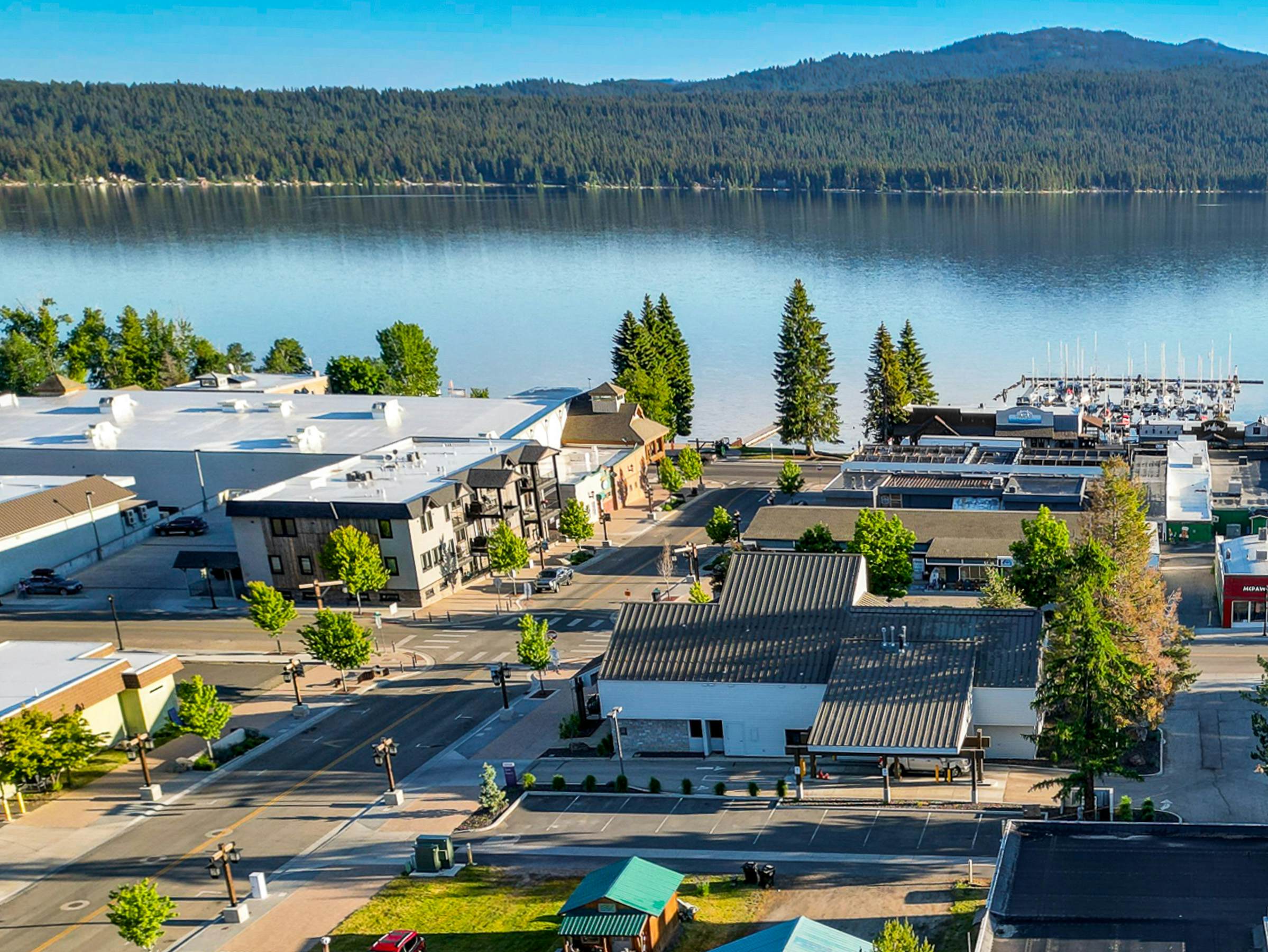 TimberCrest Downtown Lakeview Condo South