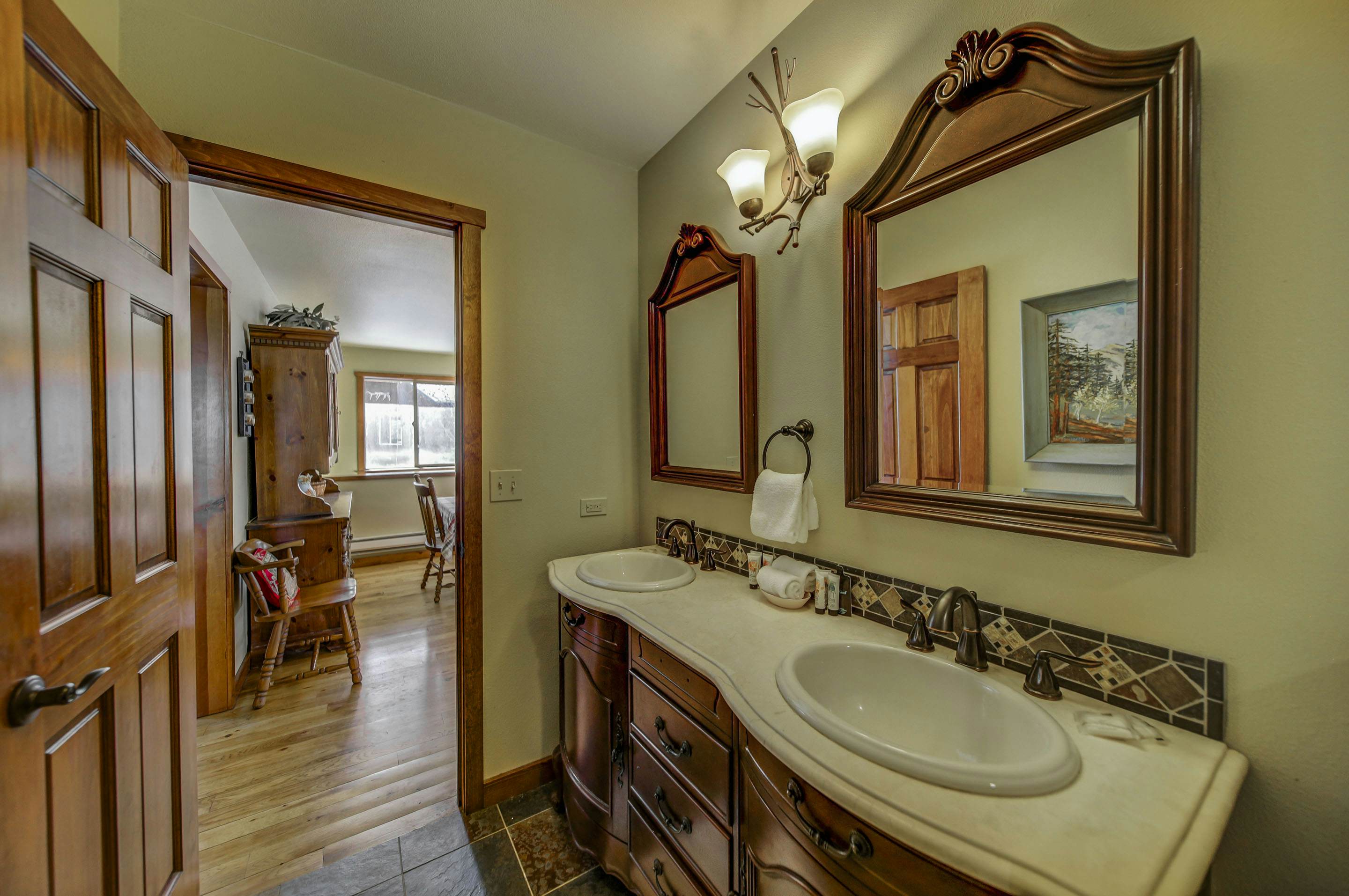 Lakefront Escape formerly Hereford Lakehouse Custom Home