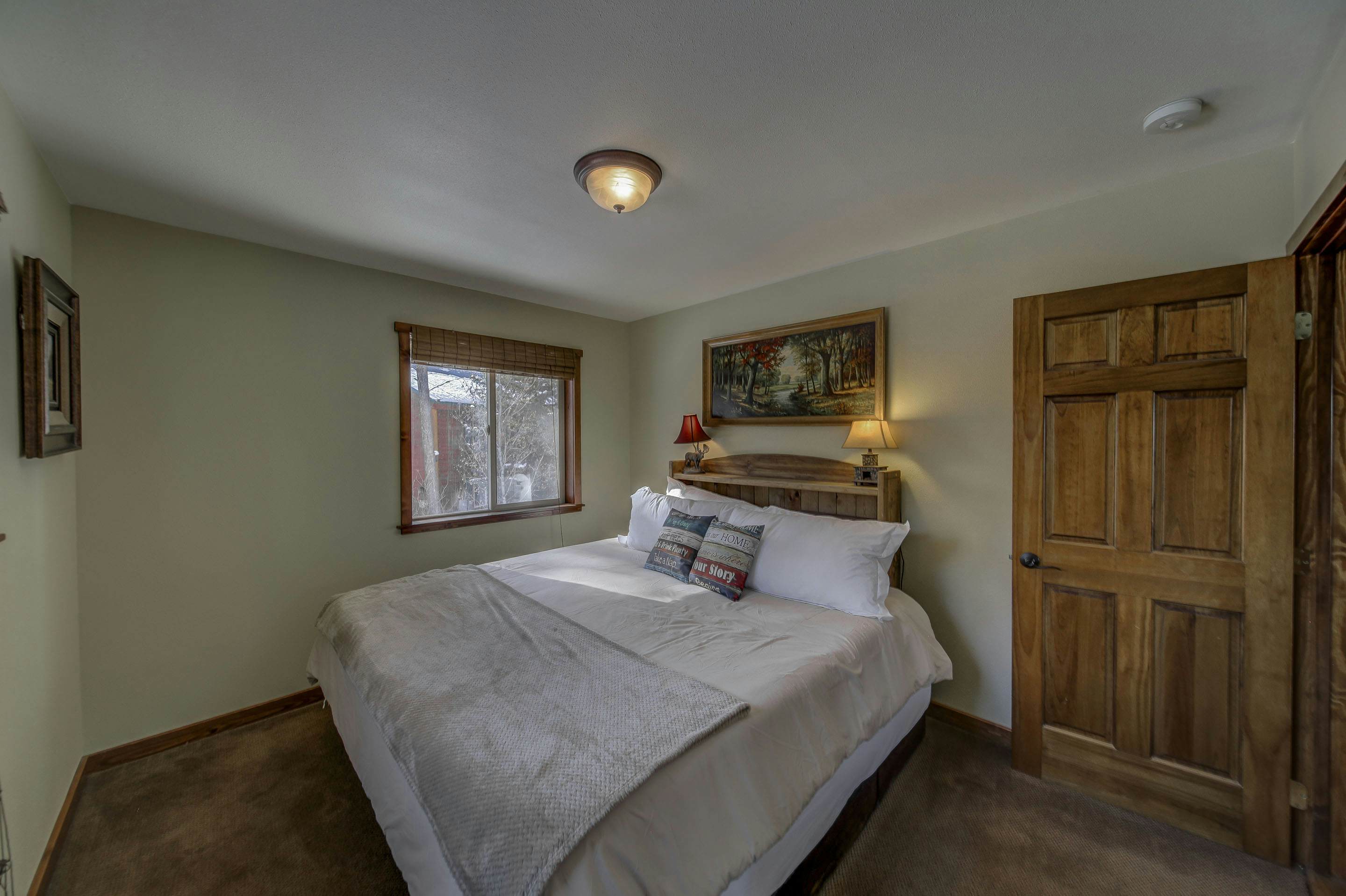 Lakefront Escape formerly Hereford Lakehouse Custom Home