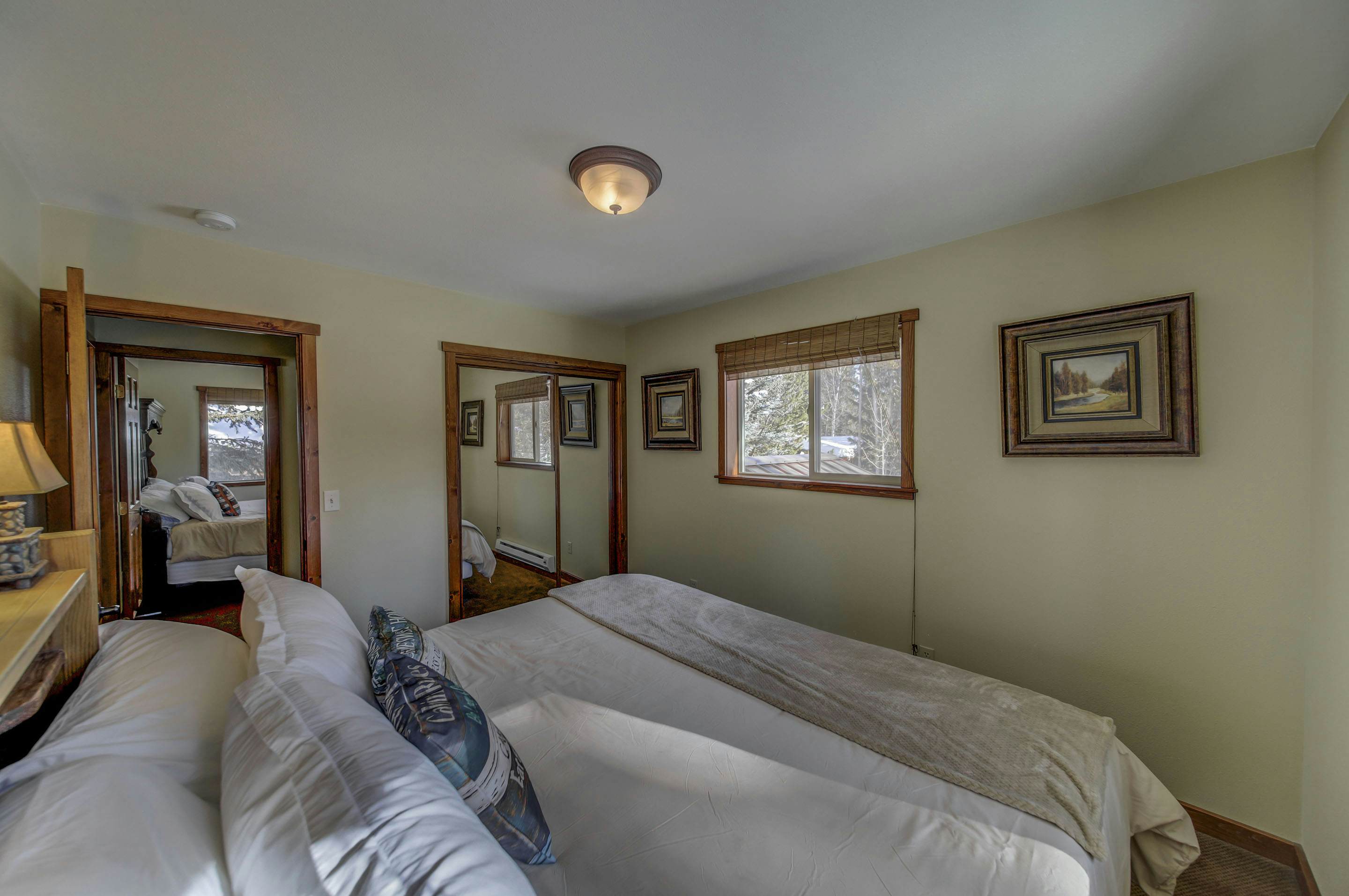 Lakefront Escape formerly Hereford Lakehouse Custom Home