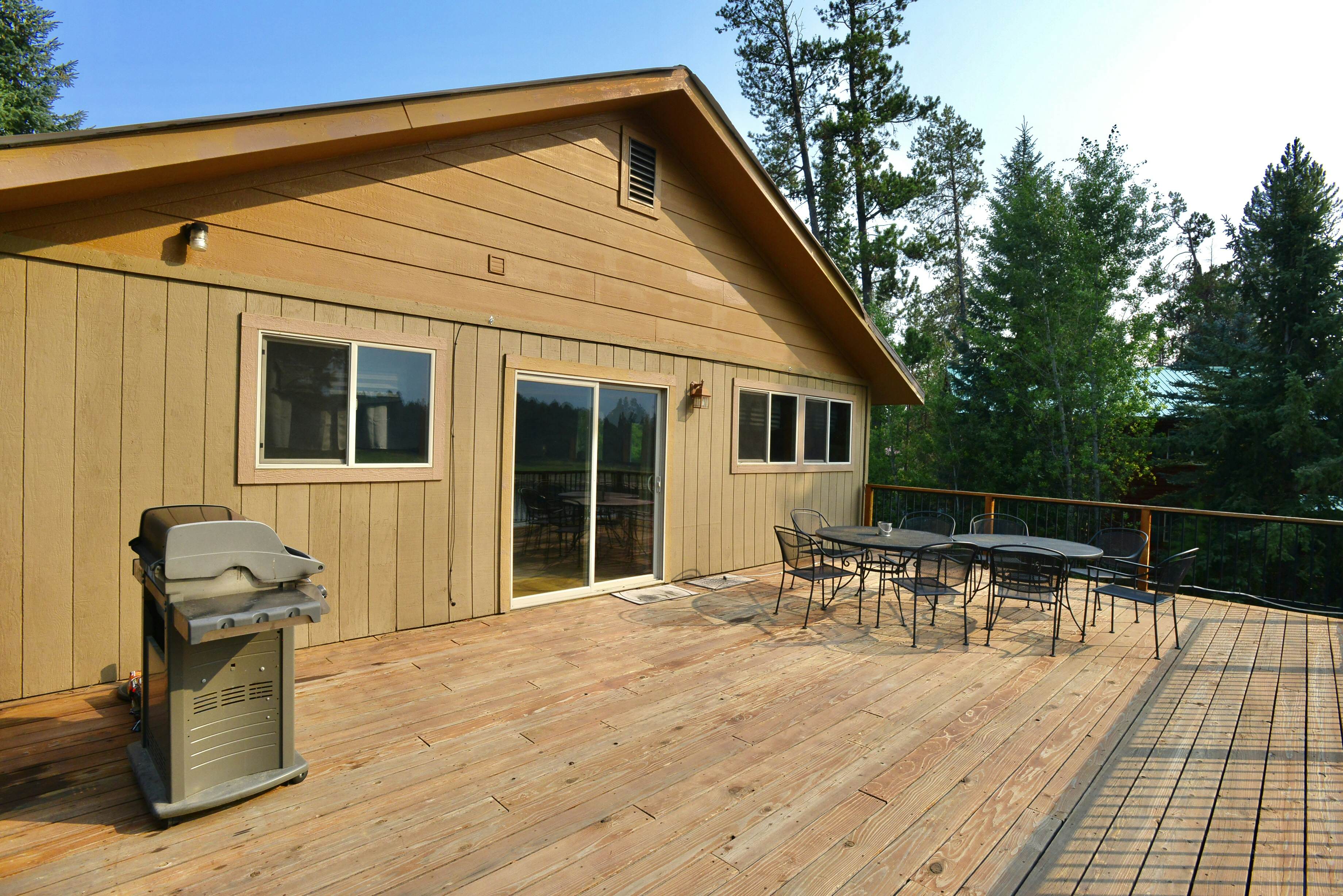 Lakefront Escape formerly Hereford Lakehouse Custom Home