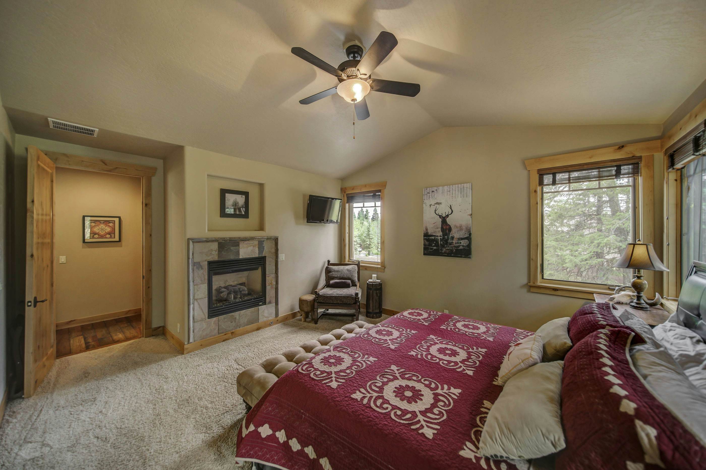 Bear Discovery Custom Tamarack Estate Home