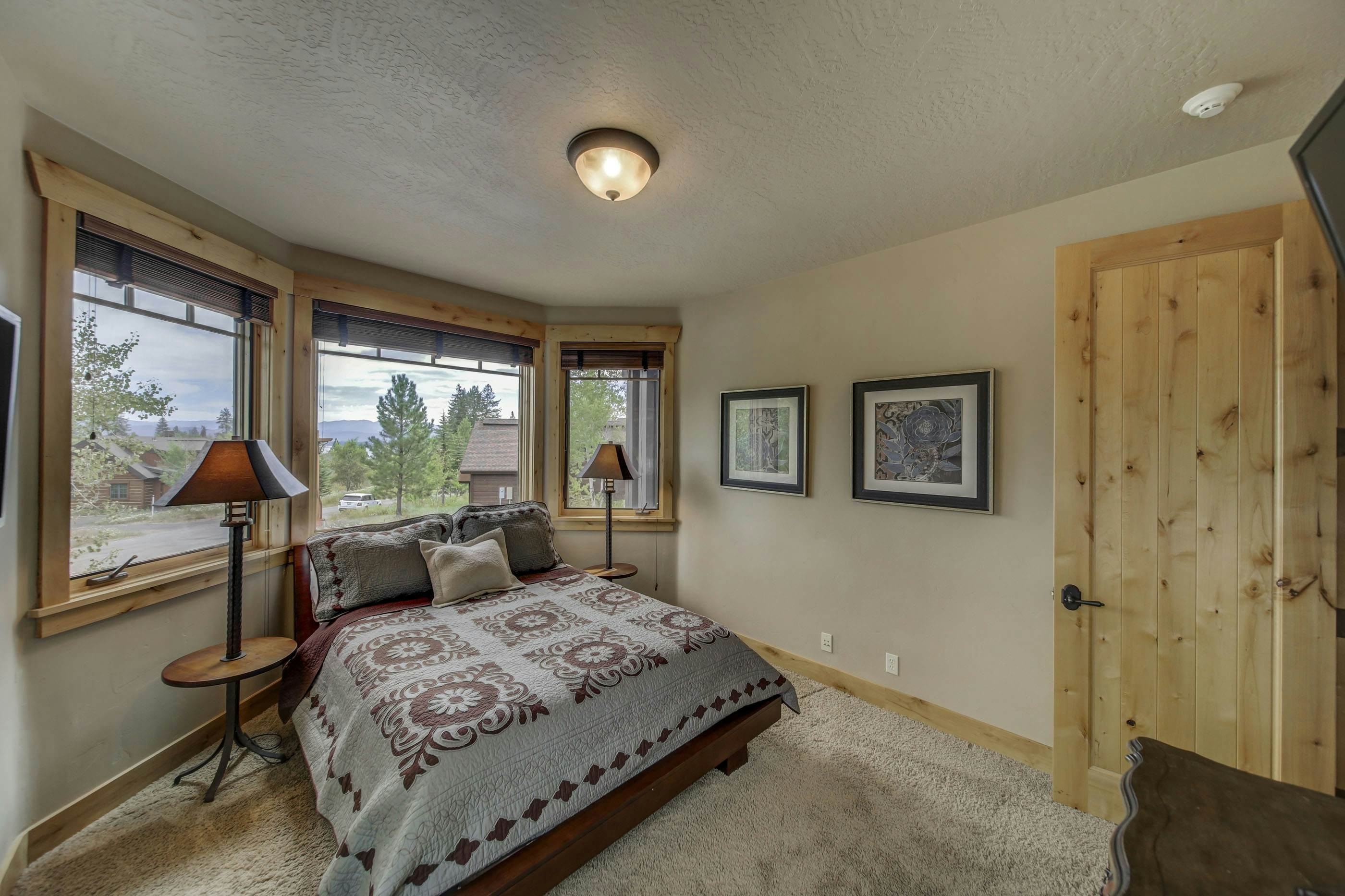 Bear Discovery Custom Tamarack Estate Home