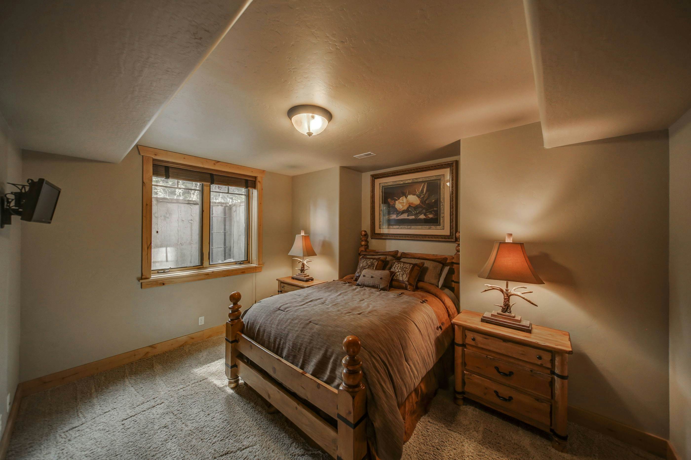 Bear Discovery Custom Tamarack Estate Home